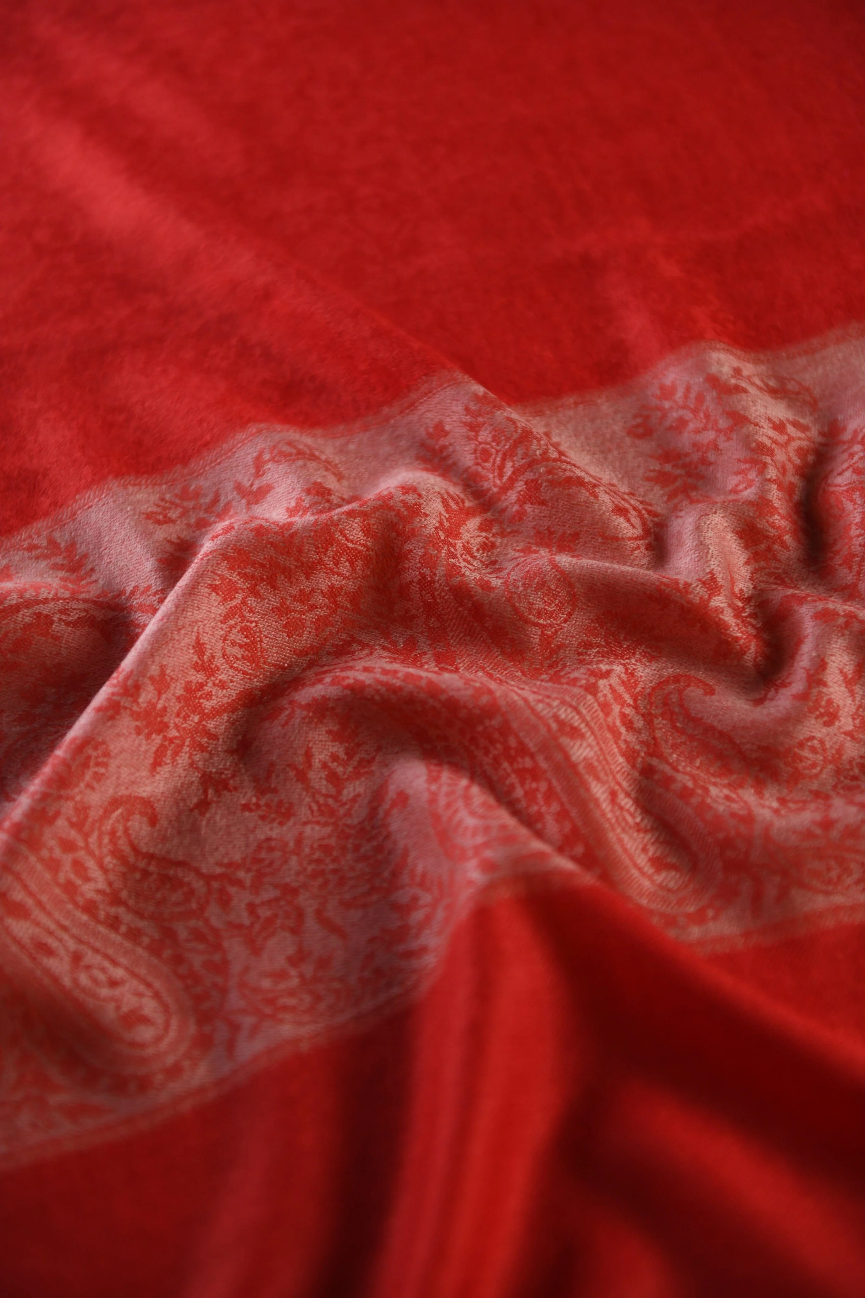 Pashtush Mens Fine Wool Stole, Red - Image 6