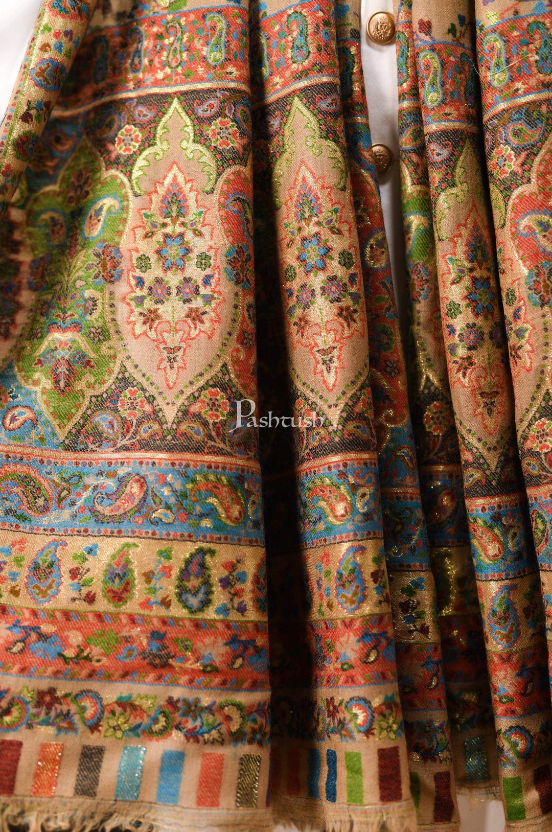 Pashtush His and Her Gift Set of 100% Pure Wool Stoles, Beige and Multicoloured, Packaged in Keepsake Wooden Chester Gift Box - Image 4