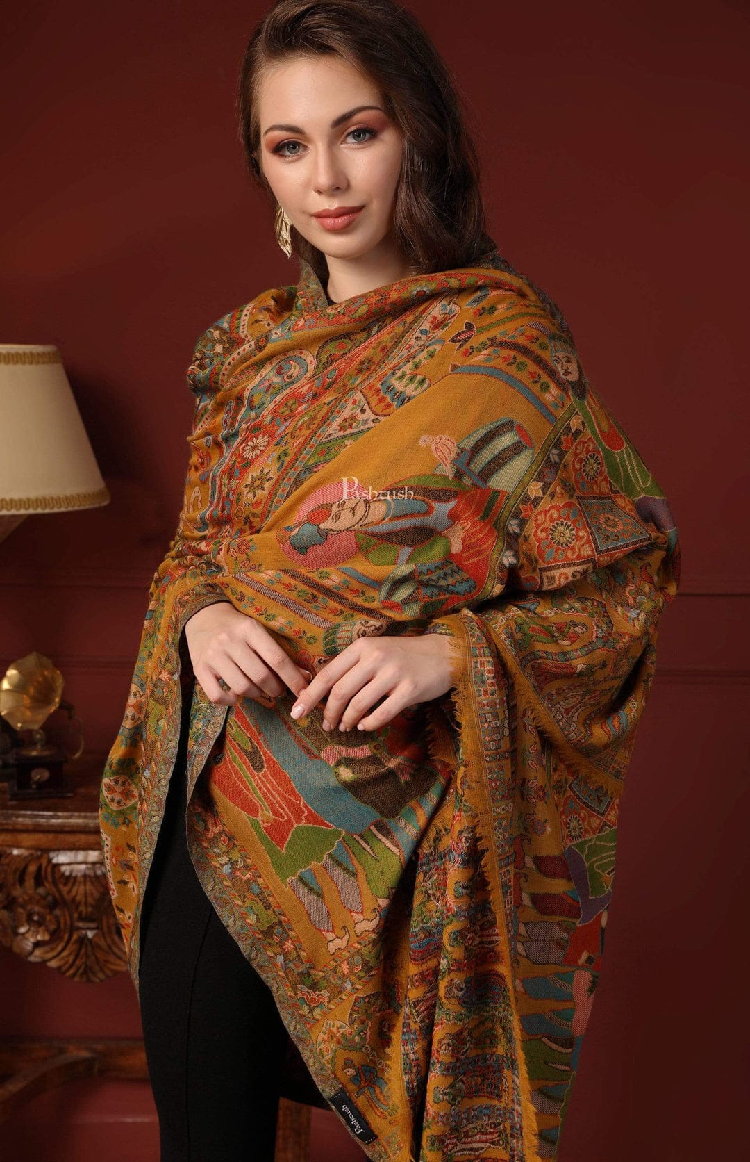 Pashtush His and Her Gift Set of 100% Pure Wool Stoles, Beige and Multicoloured, Packaged in Keepsake Wooden Chester Gift Box - Image 7