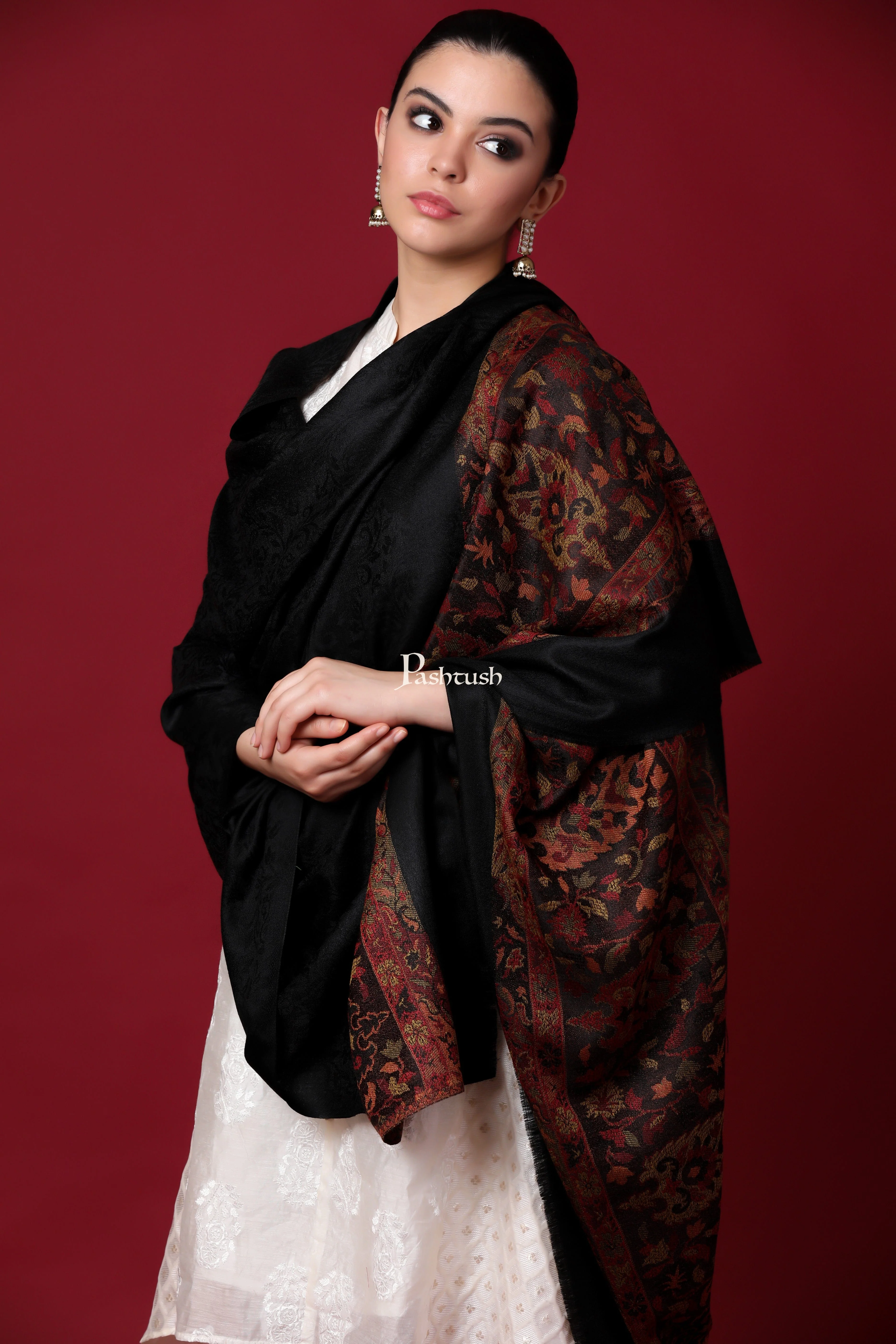 Pashtush His And Her Gift Set Of Check Stole and Ethnic Weave Palla Shawl With Premium Gift Box Packaging, Black - Image 10