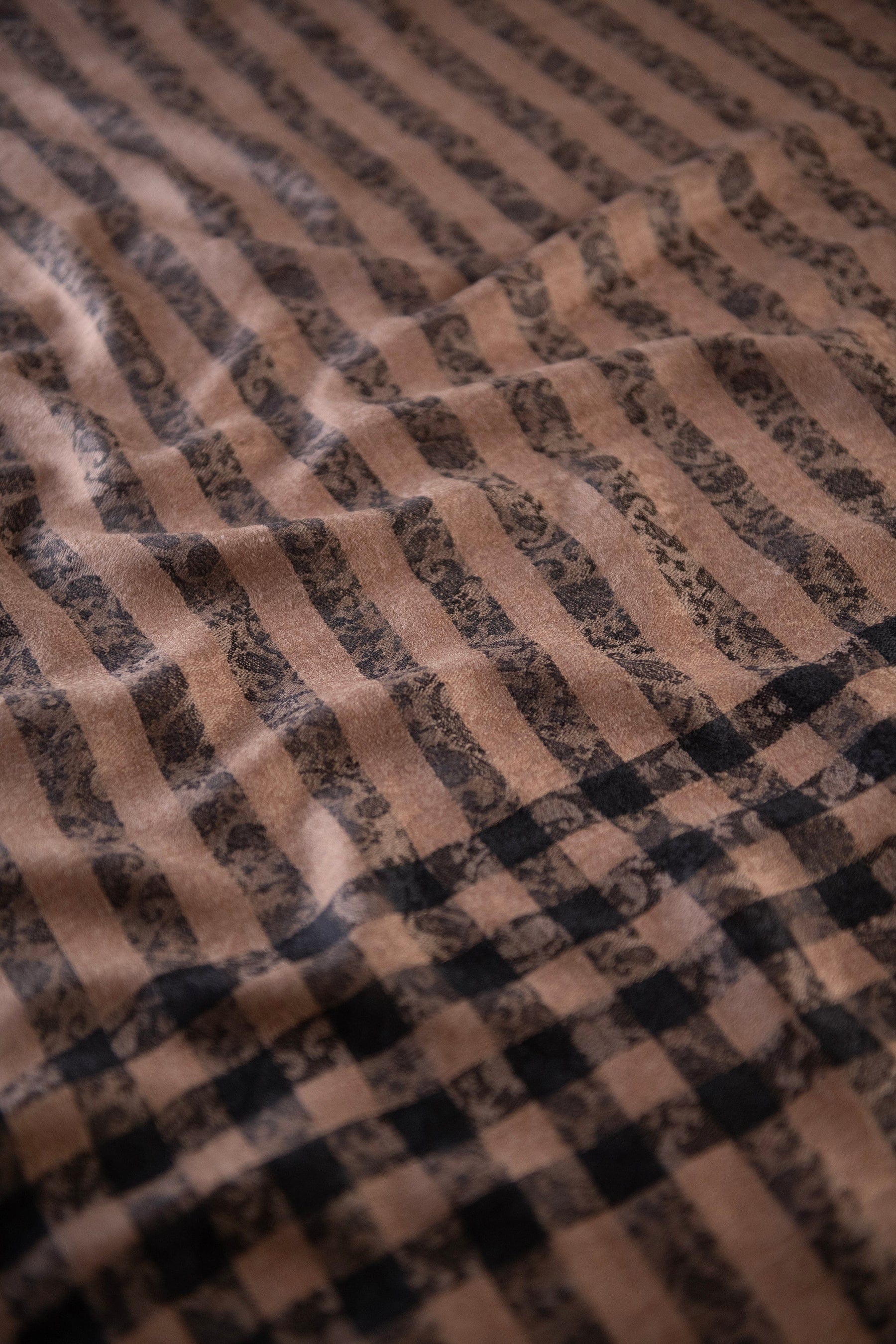 Pashtush His And Her Gift Set Of fine wool Stoles With Premium Gift Box Packaging, Black and Beige - Image 4