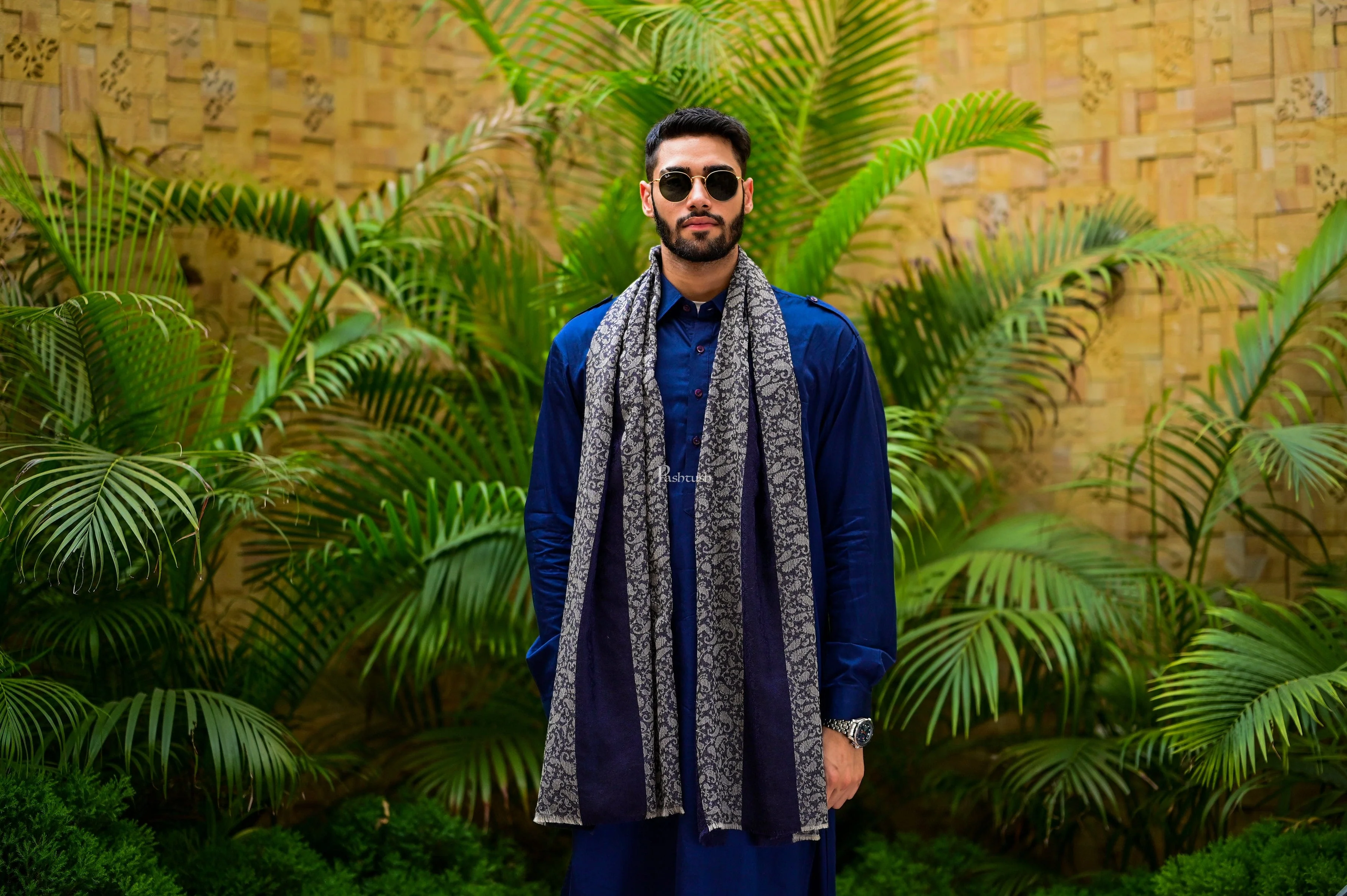 Pashtush His And Her Gift Set Of Fine Wool Stole and Embroidery Shawl With Premium Gift Box Packaging, Navy Blue and Majenta - Image 5