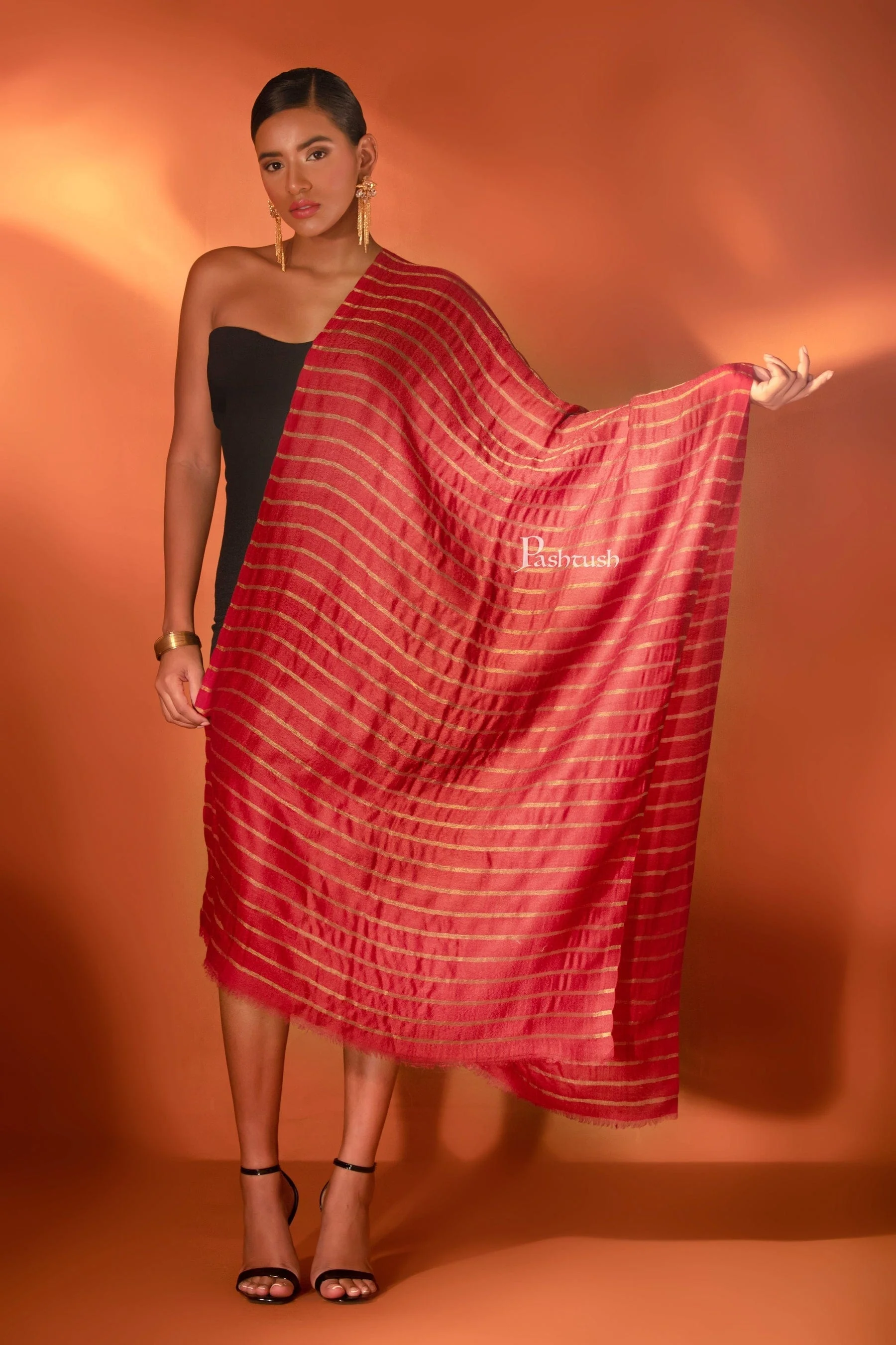 Pashtush His And Her Gift Set Of Striped Twilight Stoles With Premium Gift Box Packaging, Navy Blue And Scarlet Red - Image 4