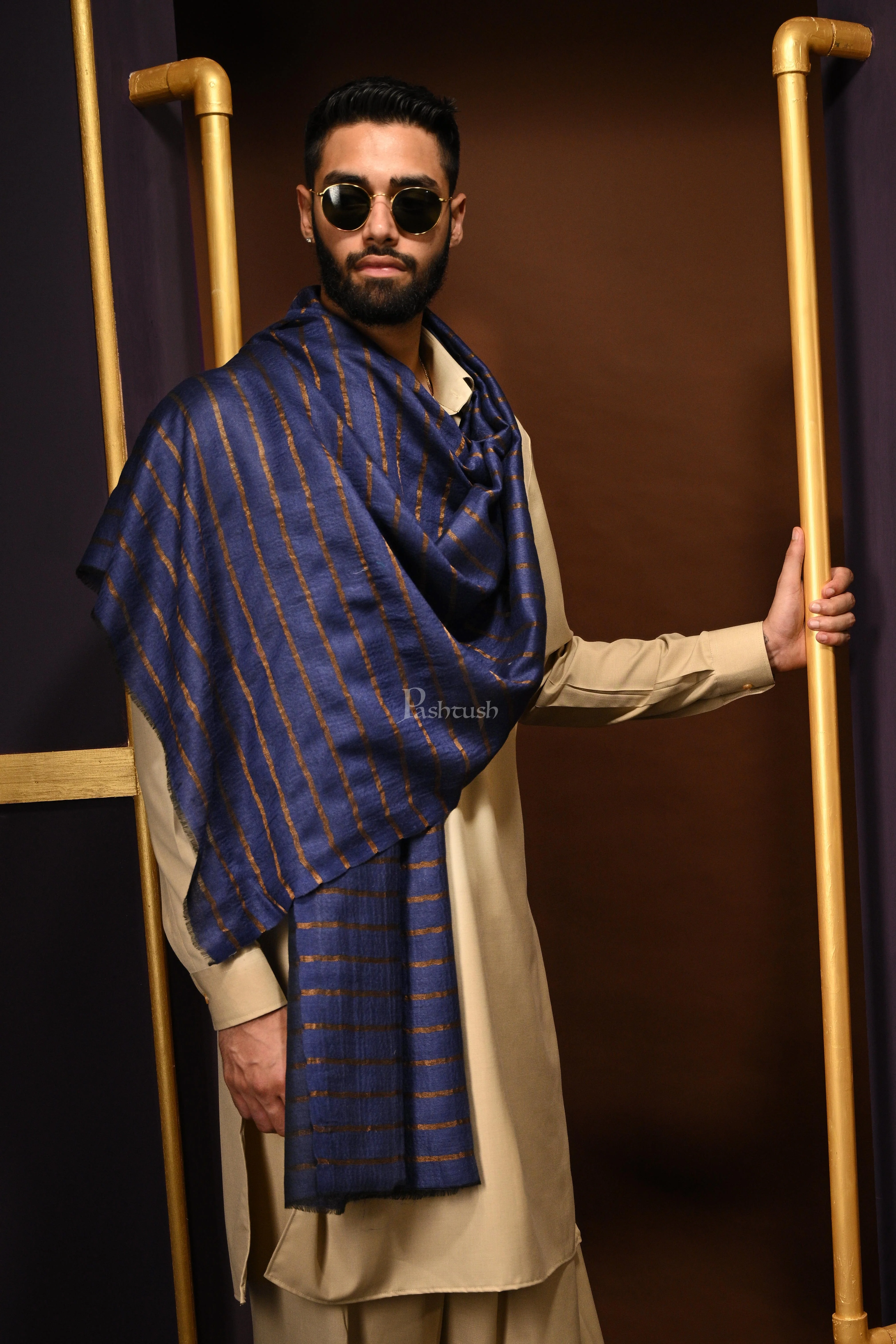 Pashtush His And Her Gift Set Of Striped Twilight Stoles With Premium Gift Box Packaging, Navy Blue And Scarlet Red - Image 6