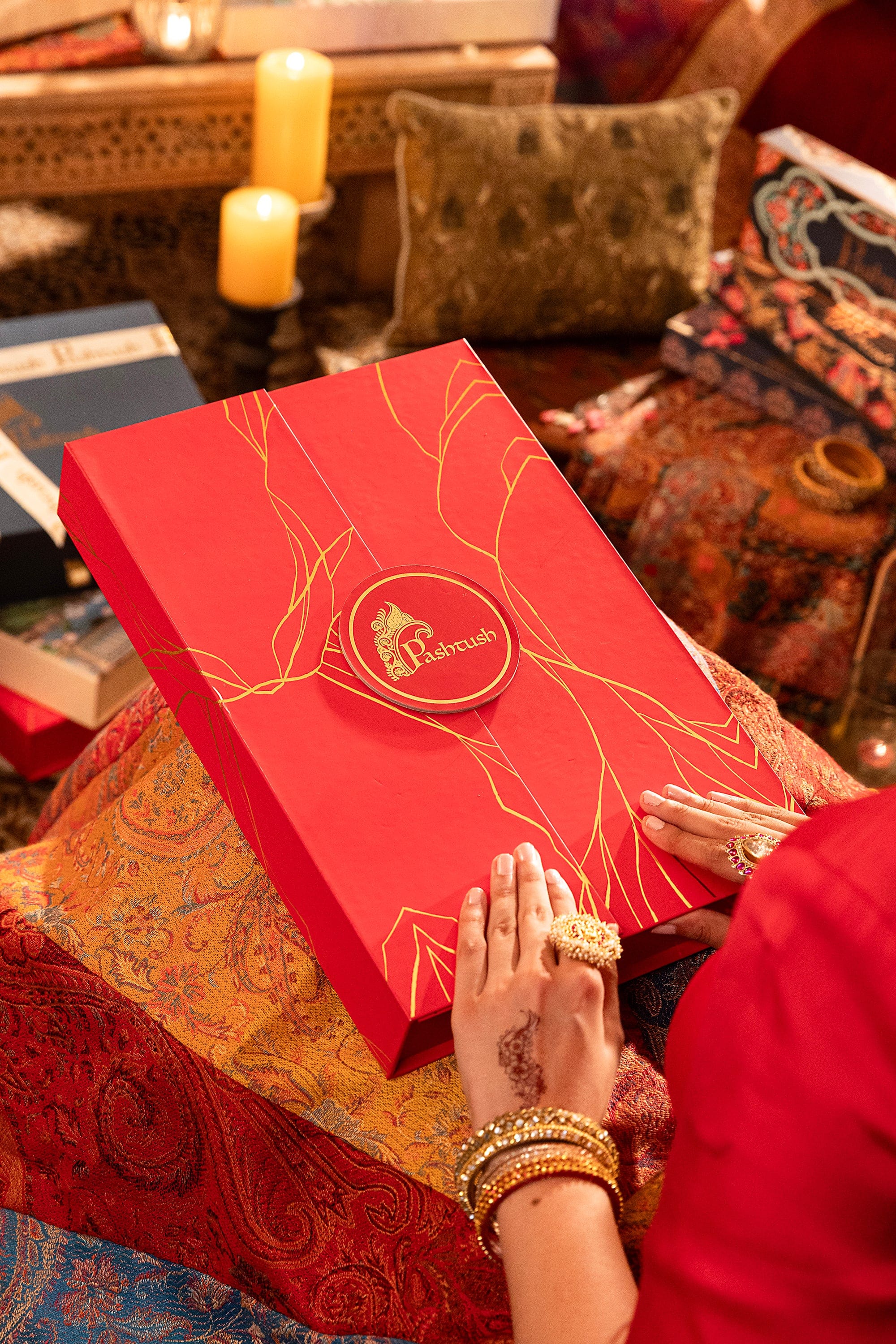 Pashtush His and Her Premium Large Box (Box Only)
