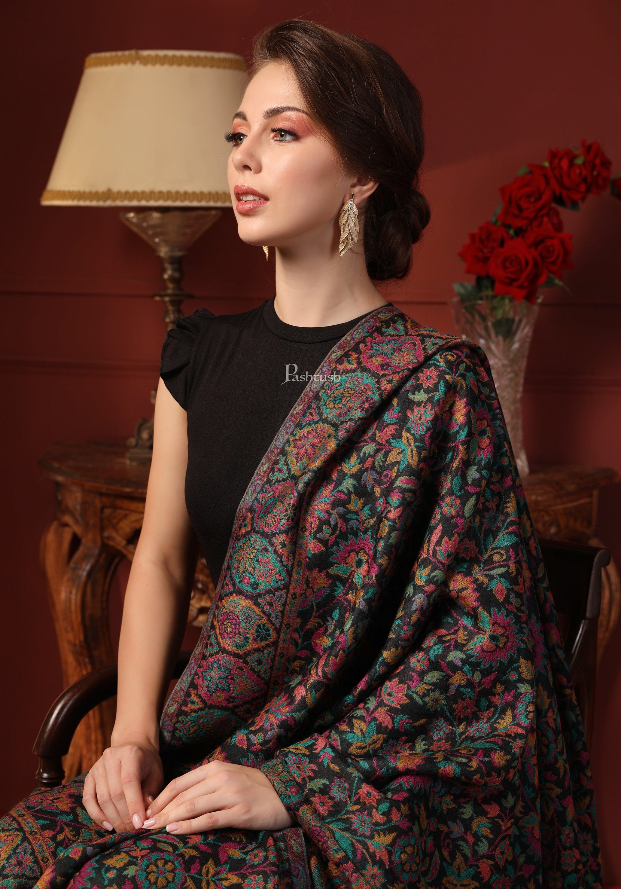 Pashtush His And Her Set Of 100% Pure Wool Shawls, Premium Gift Box Packaging, Taupe and Black - Image 9