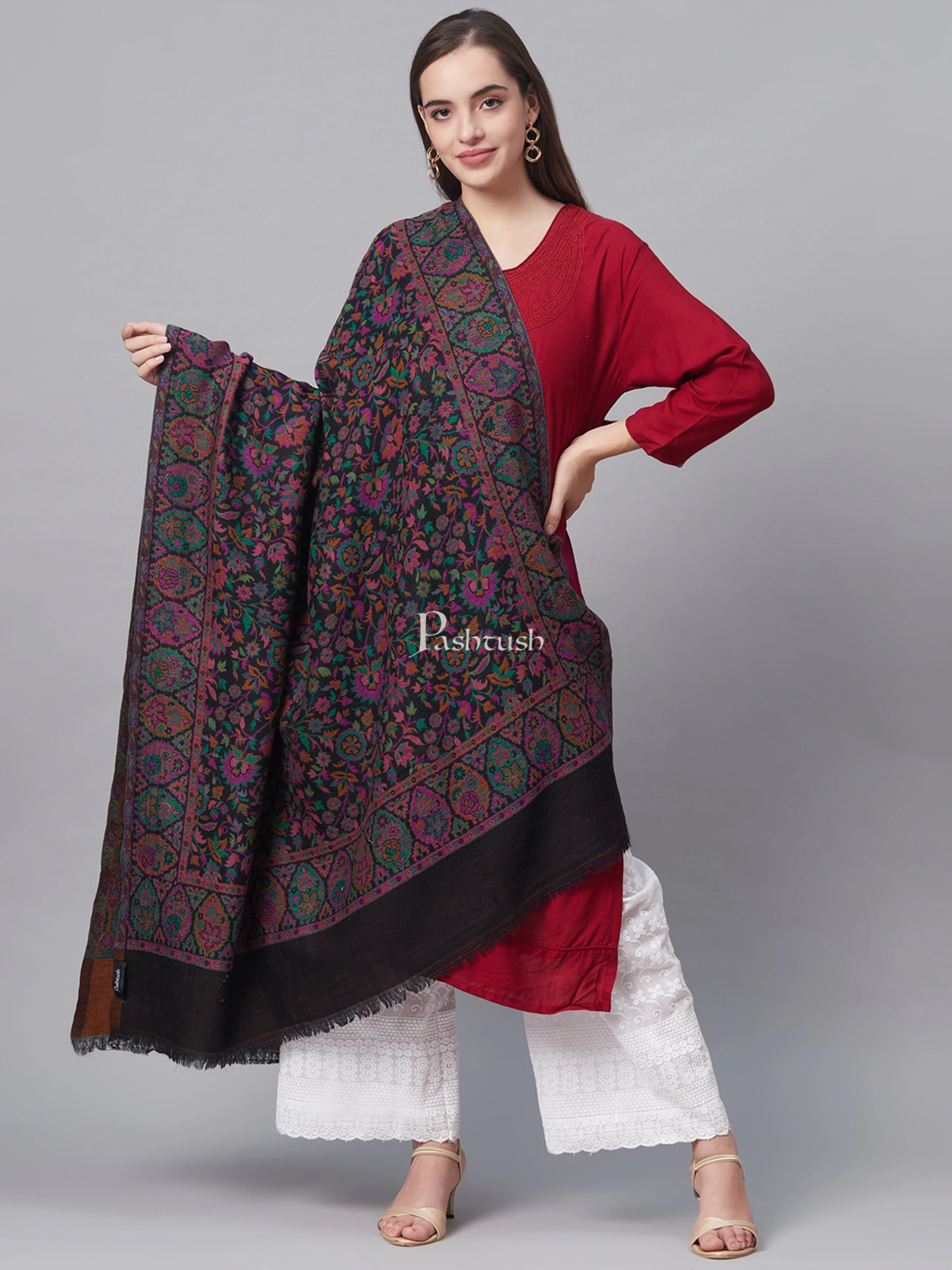 Pashtush His And Her Set Of 100% Pure Wool Shawls With Wooden Chester Box, Taupe and Black - Image 9