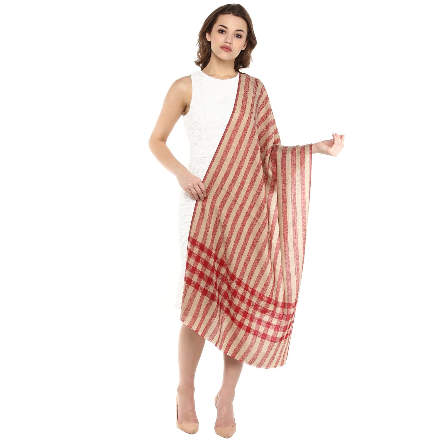 Pashtush His And Her Set Of Fine Wool Stoles With Premium Gift Box Packaging, Black and Maroon - Image 11