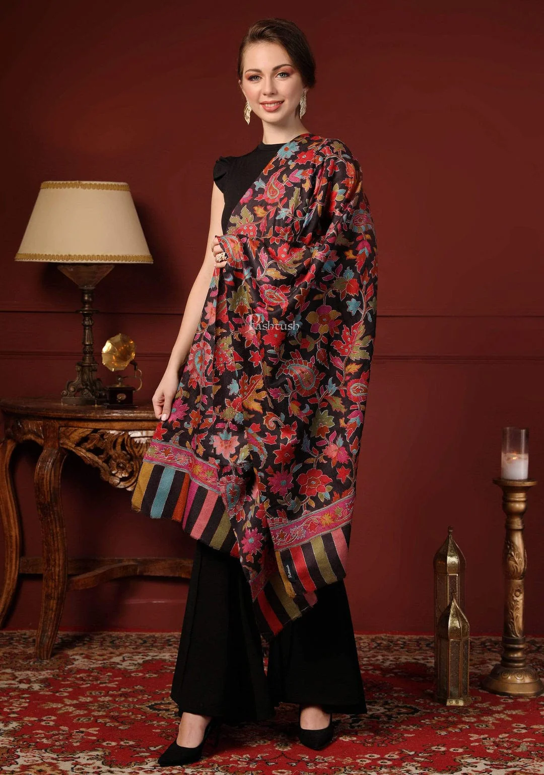 Pashtush His And Her Set Of Mens Fine Wool Stole and Womens 100% Hand Embroidered Kalamkari Stole, Premium Gift Box Packaging, Green and Black - Image 11