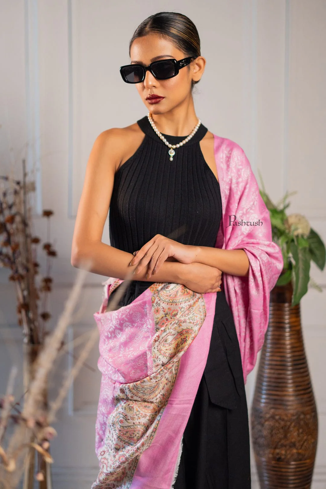 Pashtush His And Her Set Of Mens Jamawar Stole and Womens Bamboo Stole, Premium Gift Box Packaging, Black and Pink - Image 8