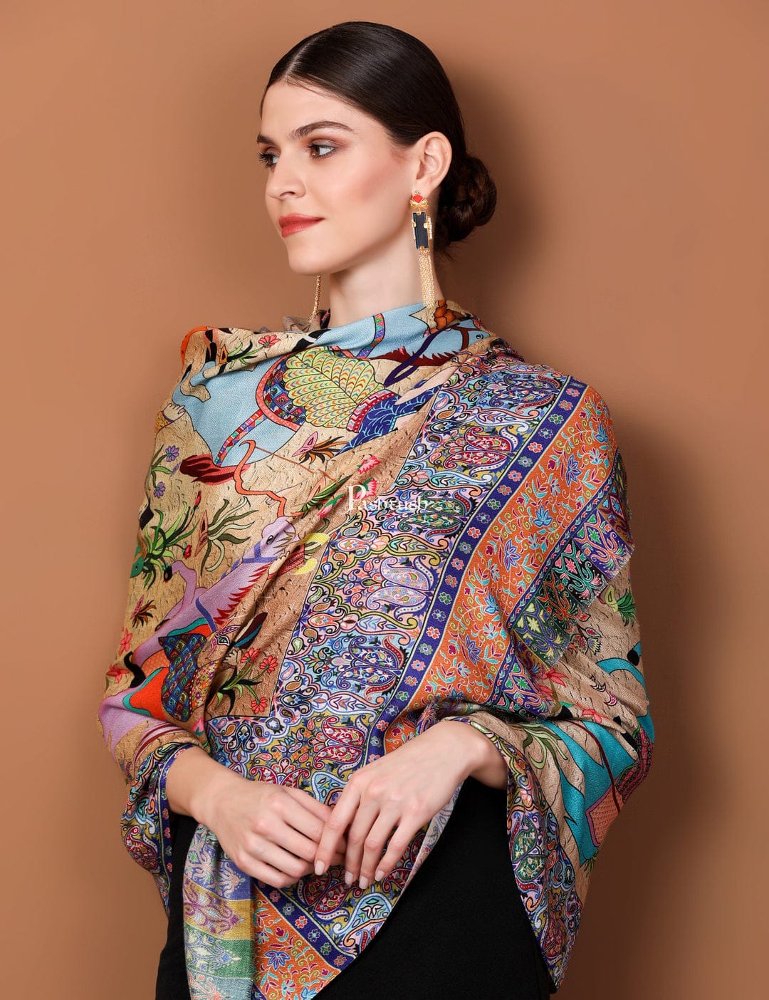Pashtush His And Her Set Of Mens Jamawar Stole and Womens Bamboo Stole, Premium Gift Box Packaging, Navy Blue and Multicolour - Image 7
