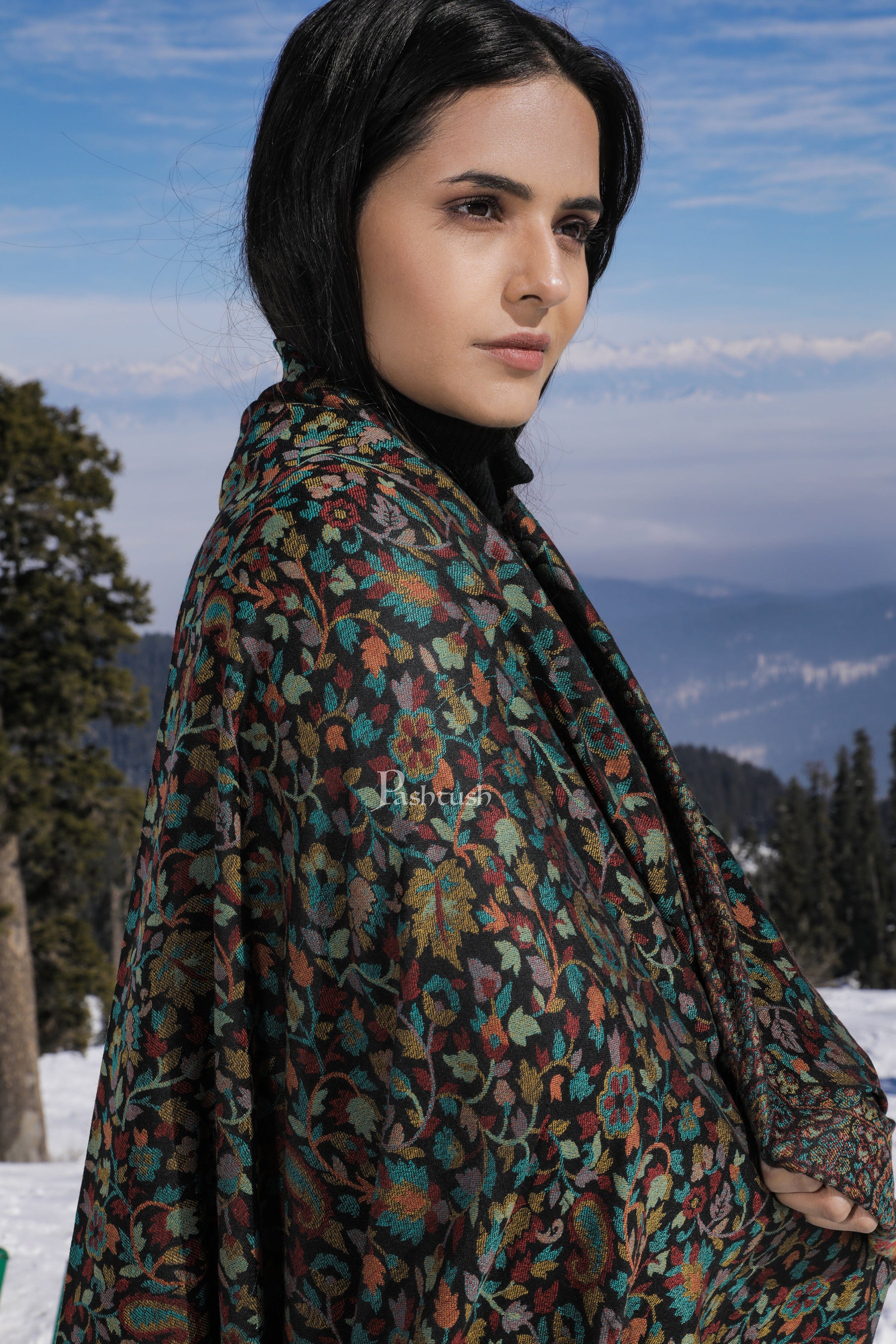 Pashtush His And Her Set Of Pure Wool Shawl and Ethnic Weave Shawl With Wooden Chester Box, Beige and Multi colour - Image 8