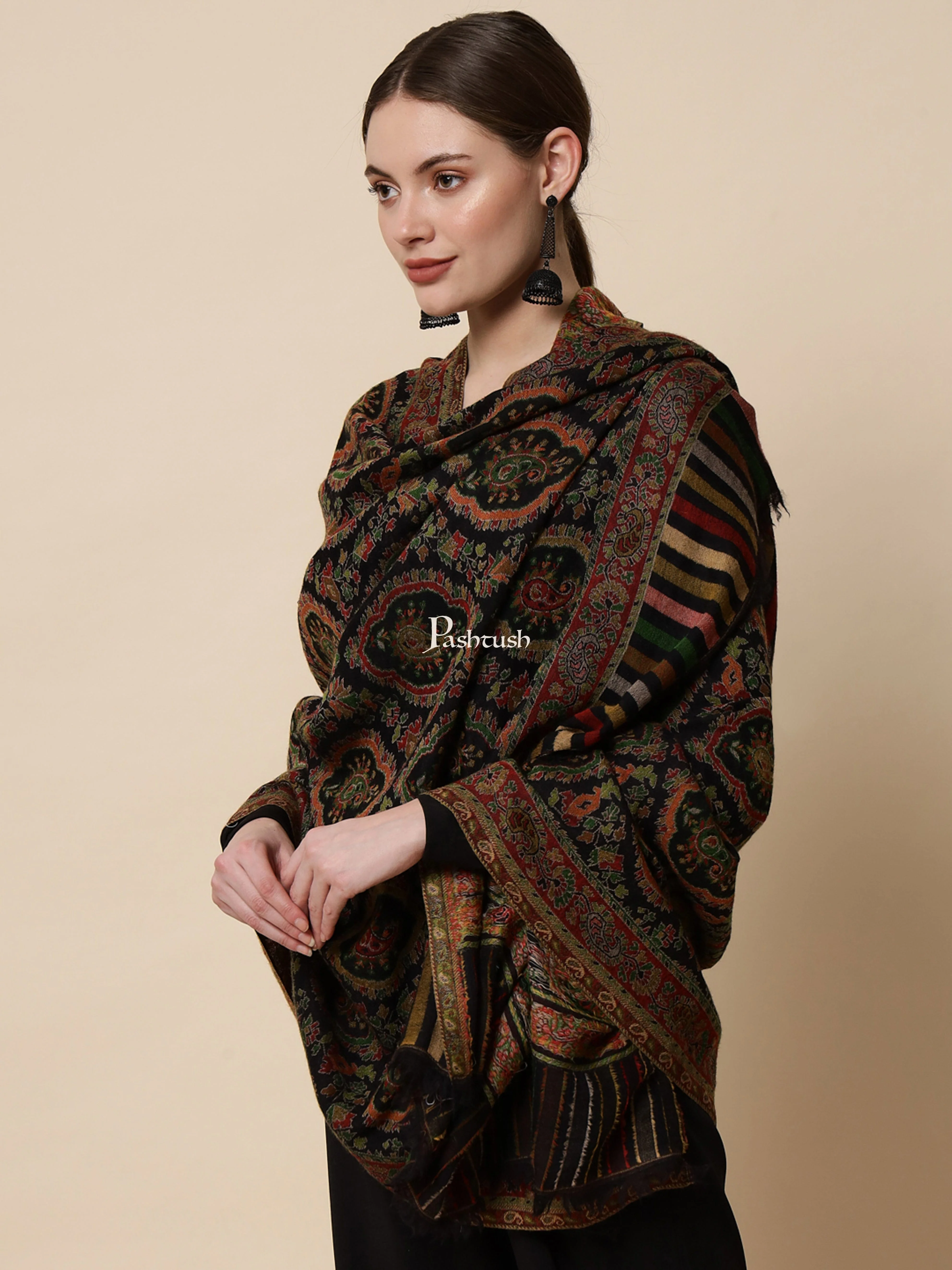 Pashtush His And Her Set Of Pure Wool Shawl and Pure Ethnic Weave Shawl With Wooden Chester Box, Beige and Multi colour - Image 12