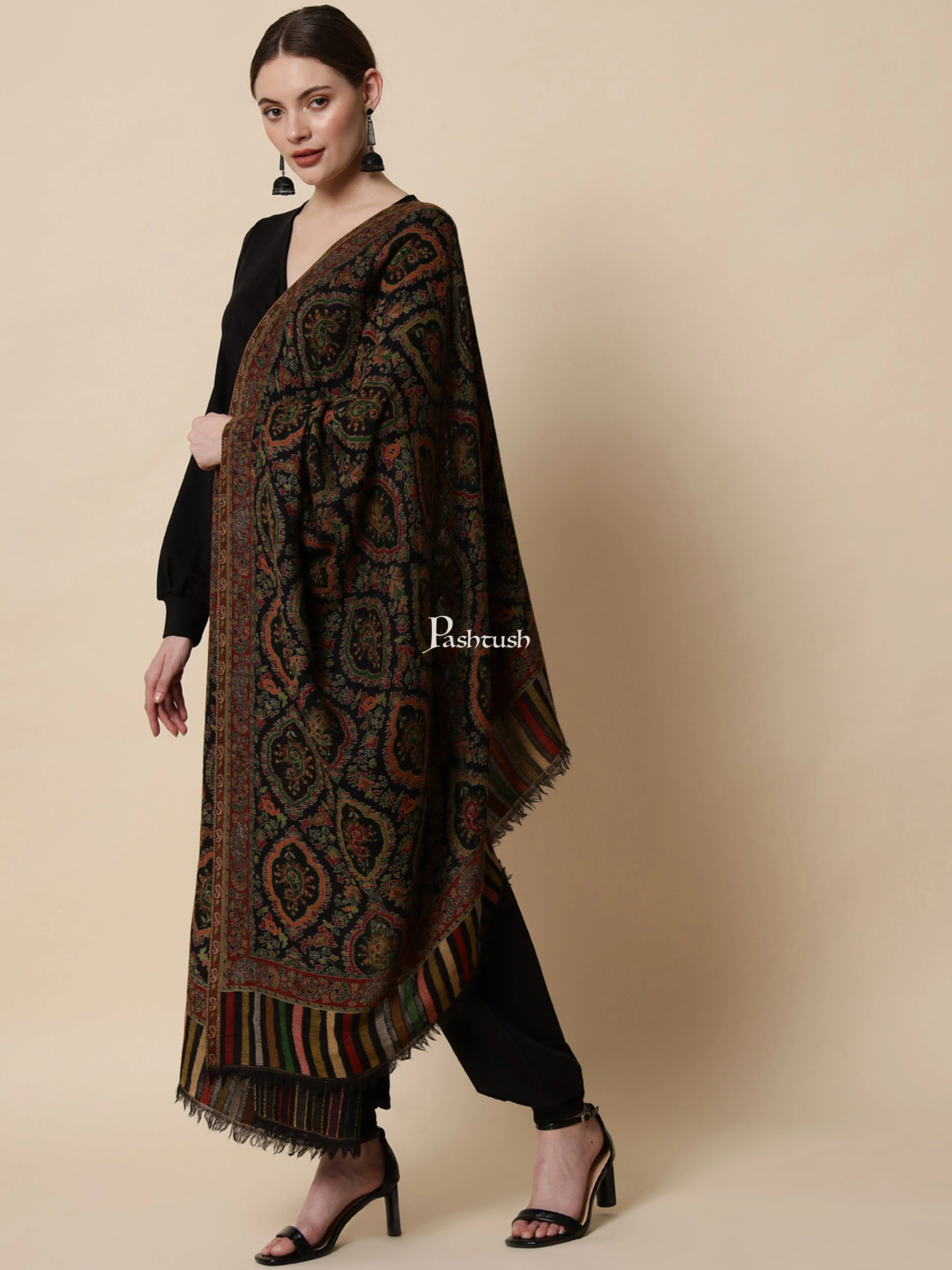 Pashtush His And Her Set Of Pure Wool Shawl and Pure Ethnic Weave Shawl With Wooden Chester Box, Beige and Multi colour - Image 13