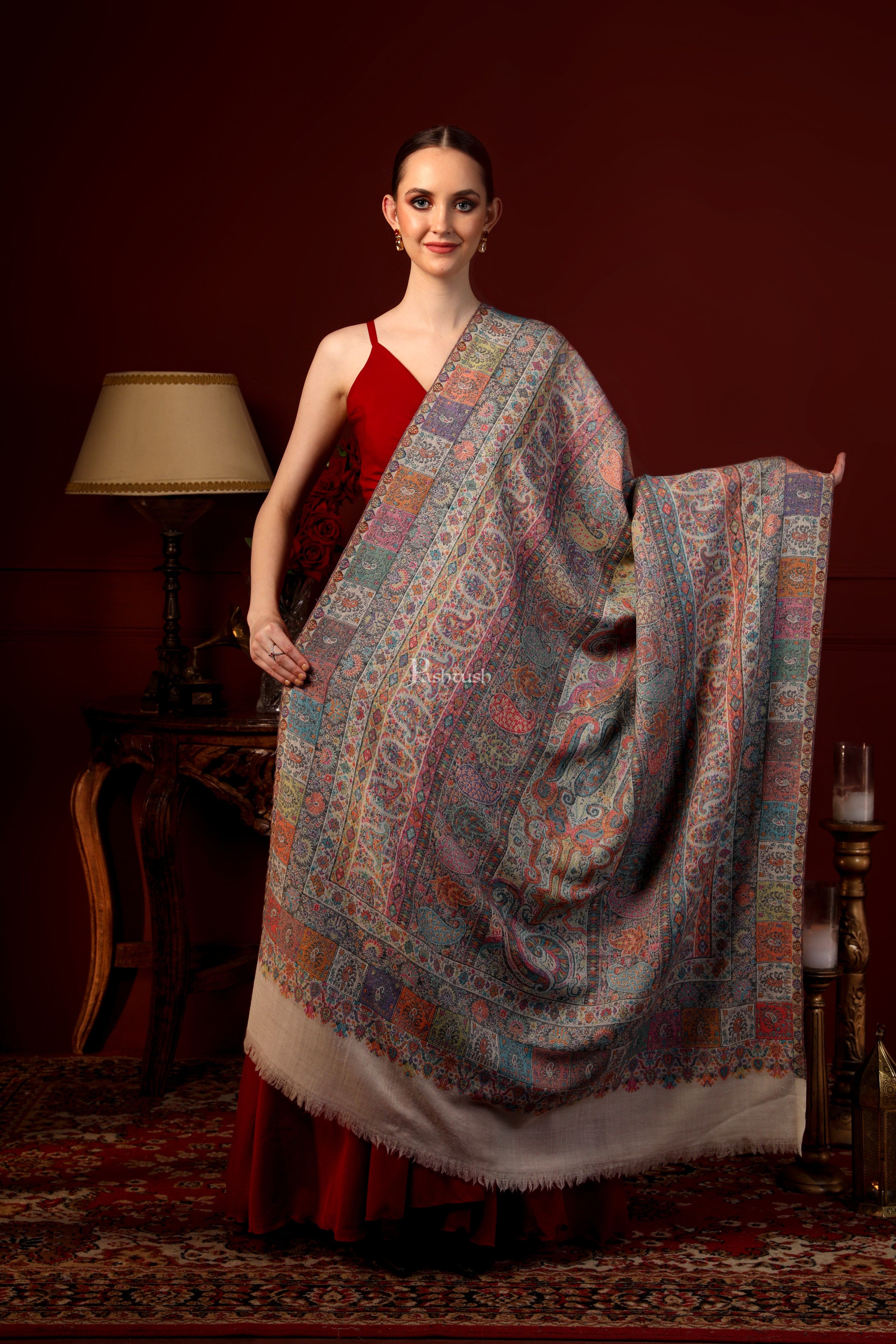 Pashtush His And Her Set Of Reversible Pure Wool Stole and Pure Ethnic Weave Shawl With Wooden Chester Box, Multi Colour - Image 6
