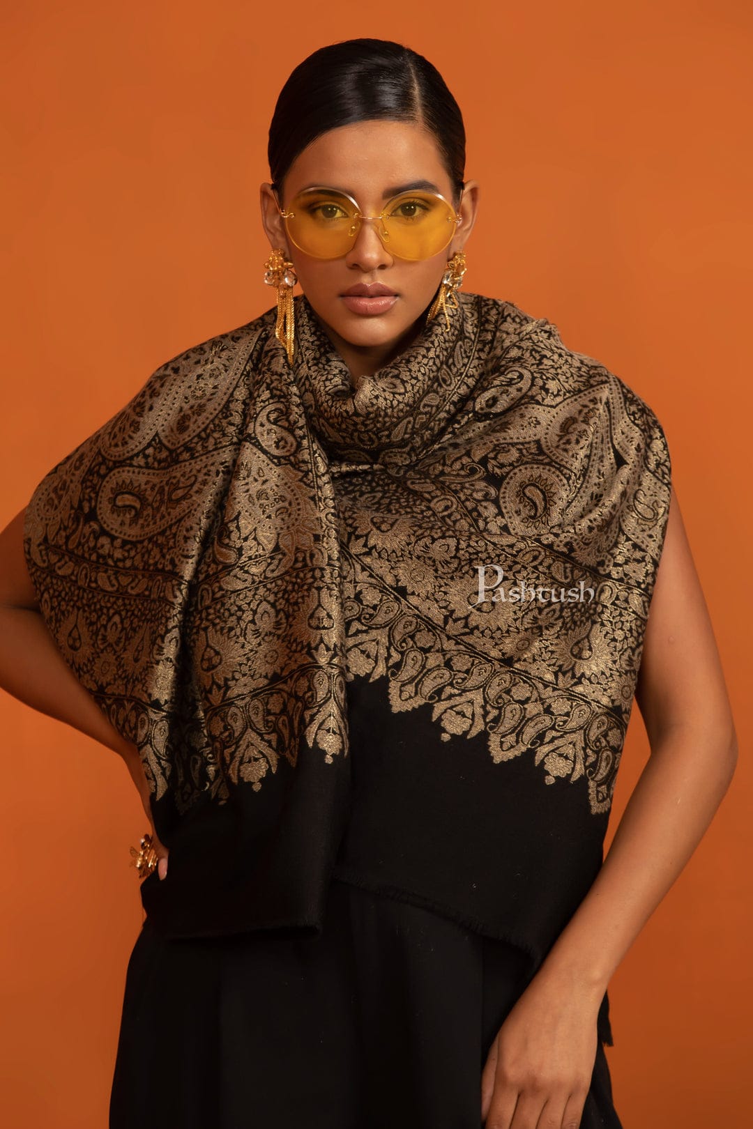 Pashtush His And Her Set Of Twilight Stoles, Premium Gift Box Packaging, Black and Gold - Image 9