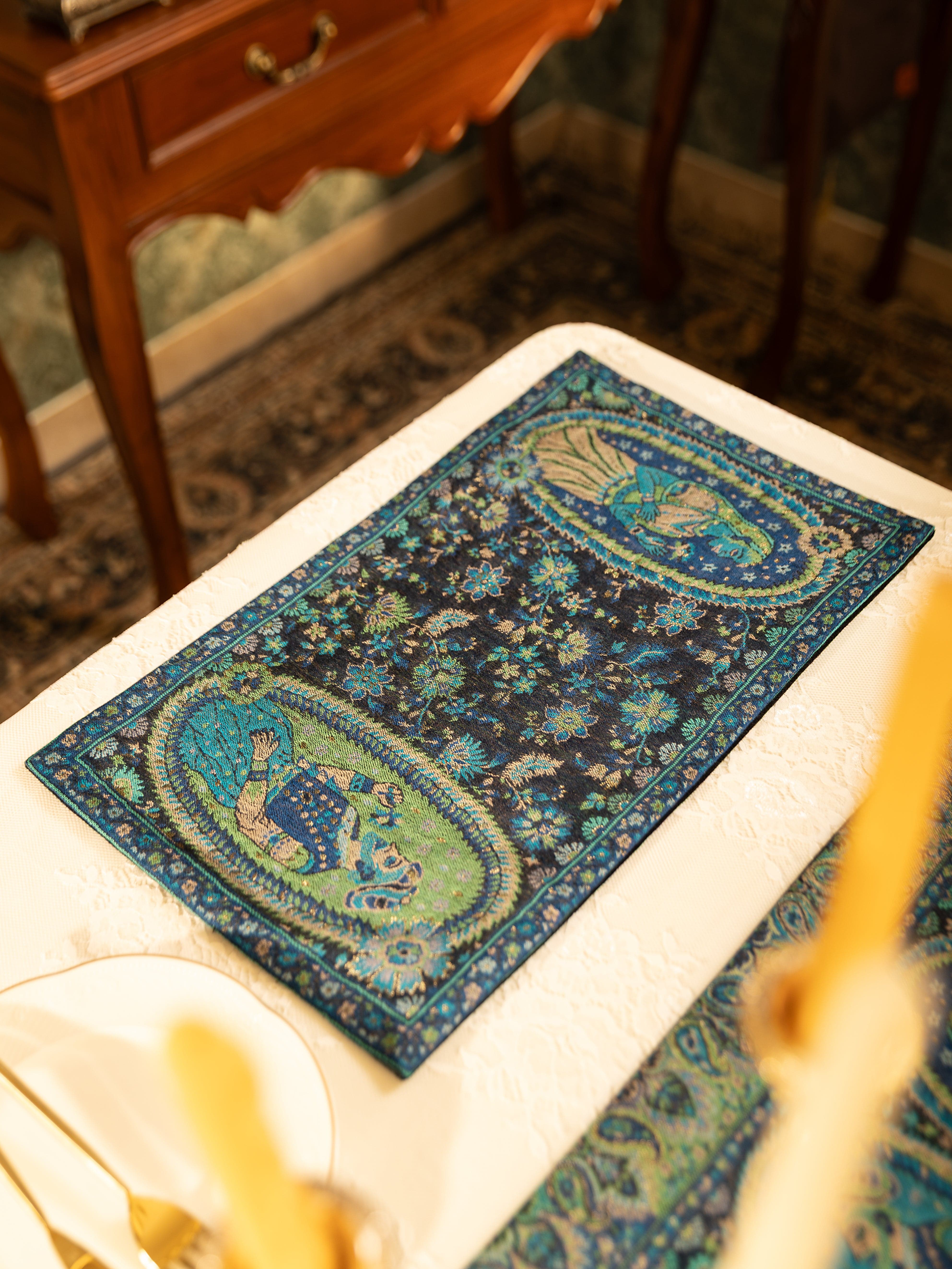 Pashtush Luxury Table Mats, Twilight Collection, Multicolour (Mats Only)