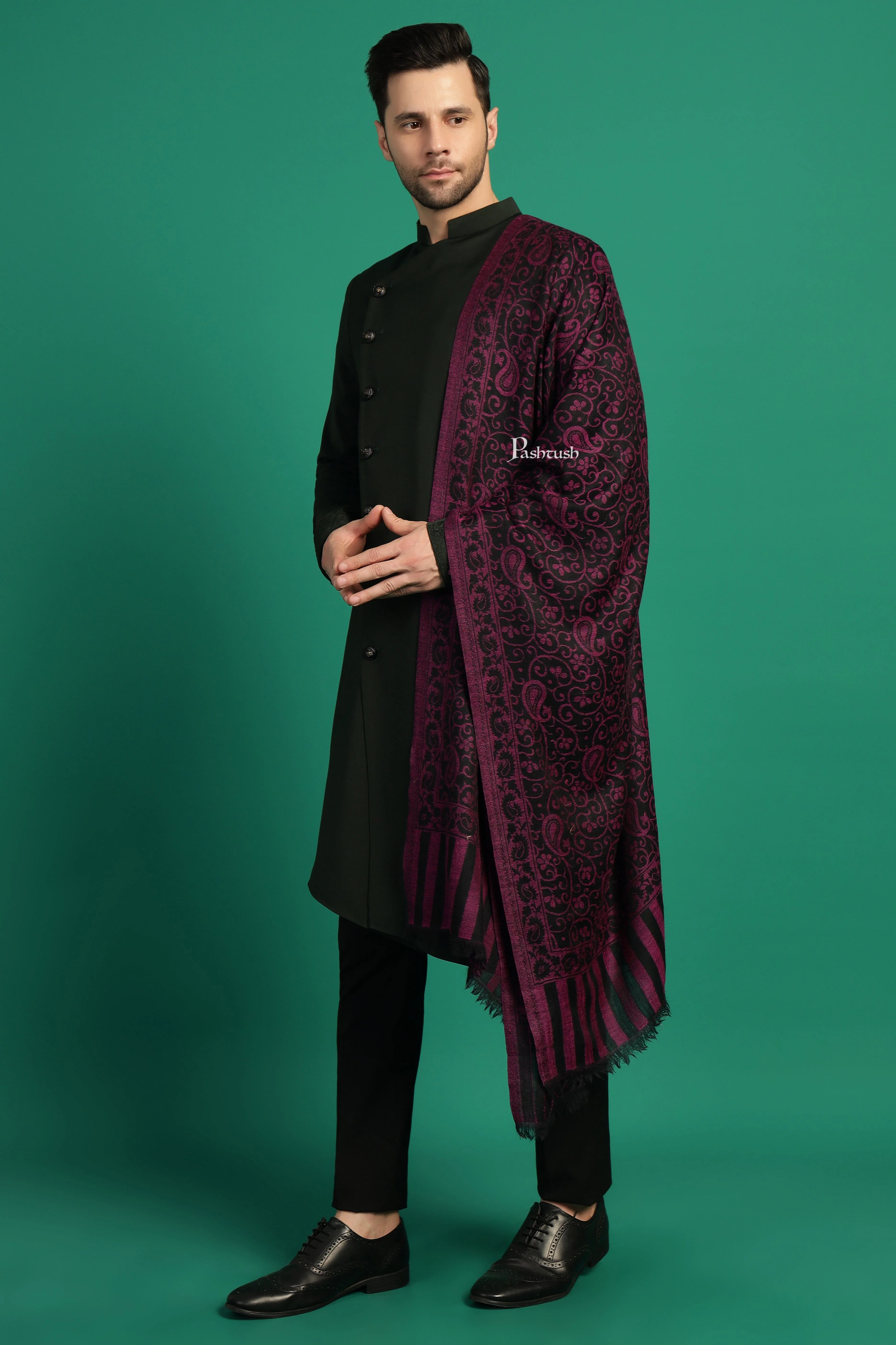 Pashtush Mens 100% Pure Wool With Woolmark Certificate Stole, Paisley Design, Black