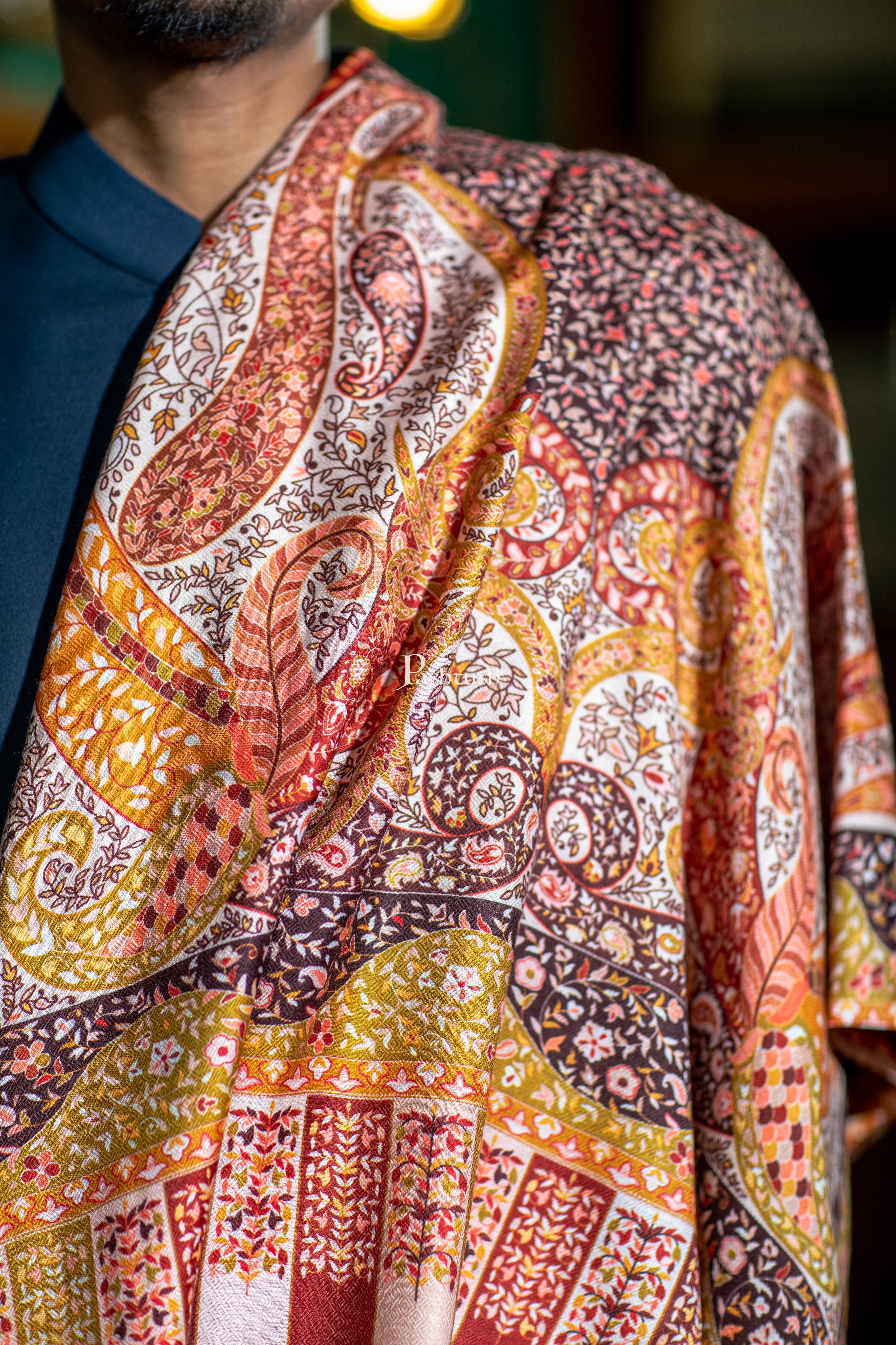 Pashtush Mens Bamboo Stole, Pasiley Design, Multicolour - Image 2