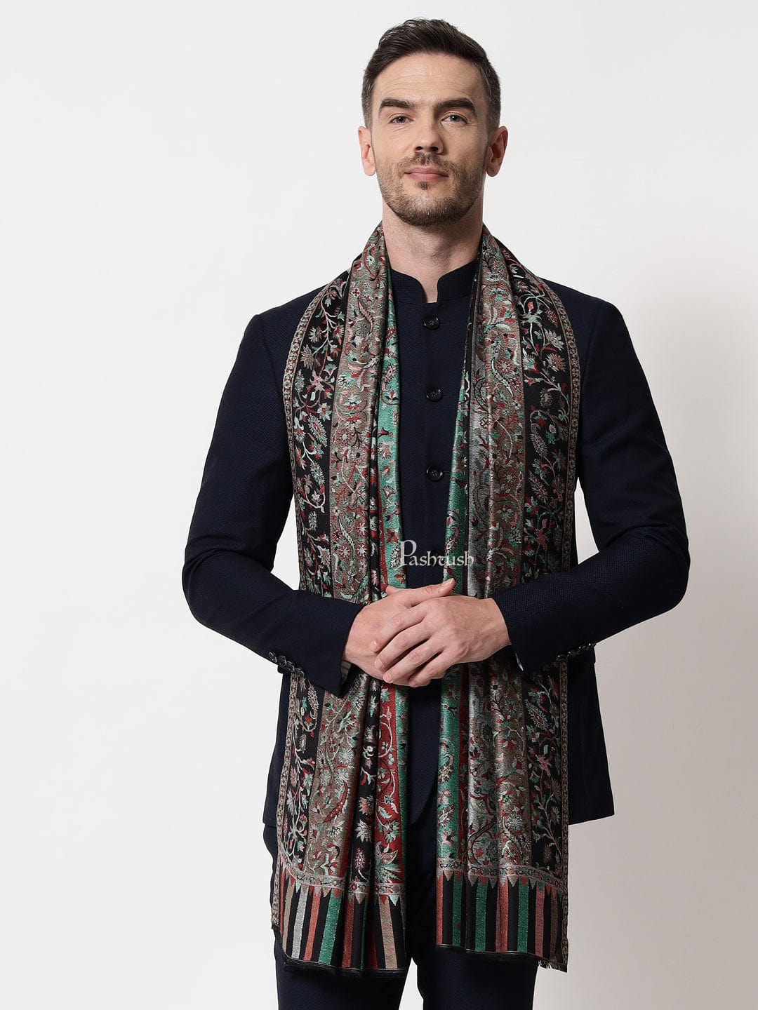 Pashtush mens Bamboo stole, stripe design, Multicolour - Image 2