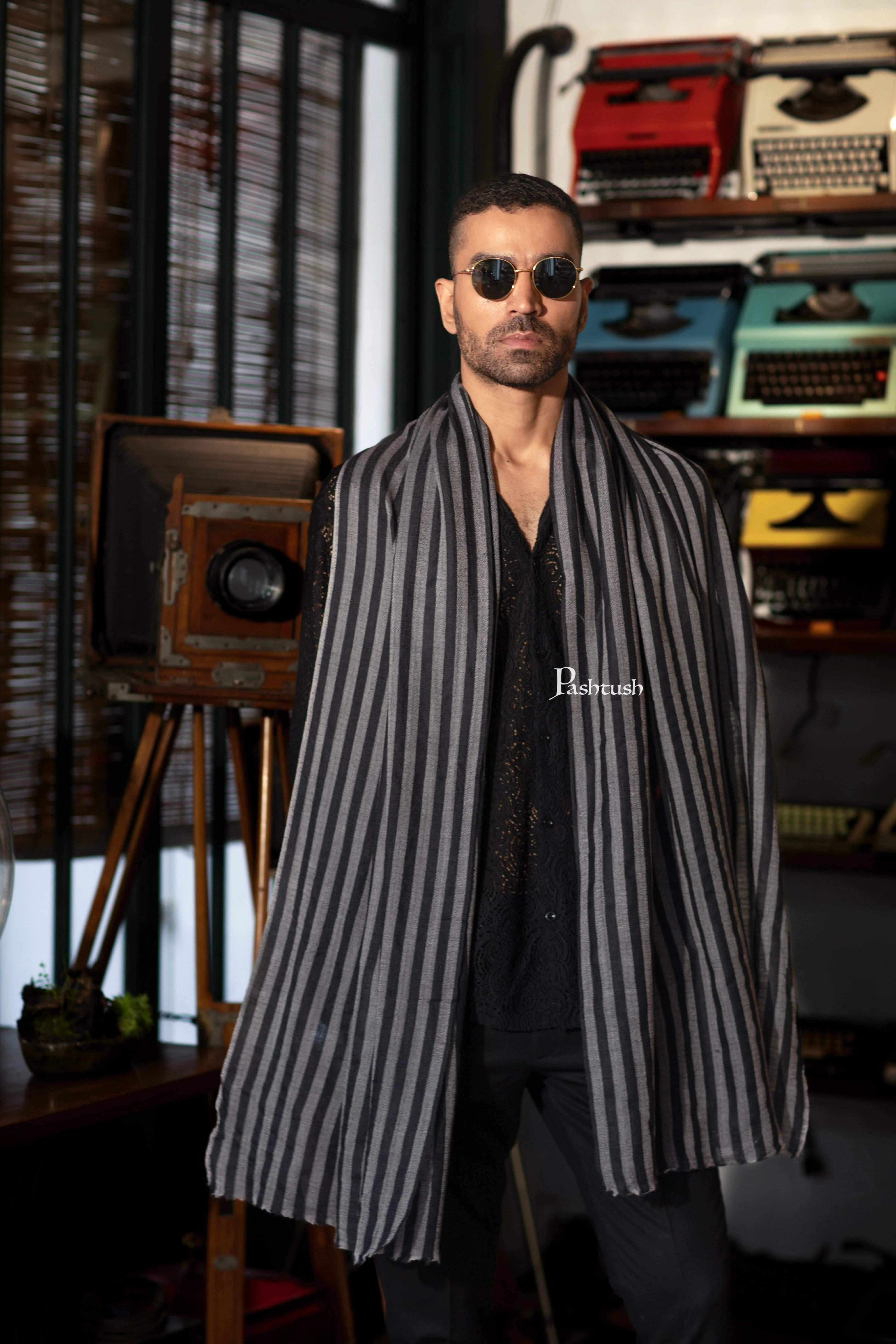 Pashtush Mens Cashmere And Wool Scarf, Striped Charcoal Black - Image 4