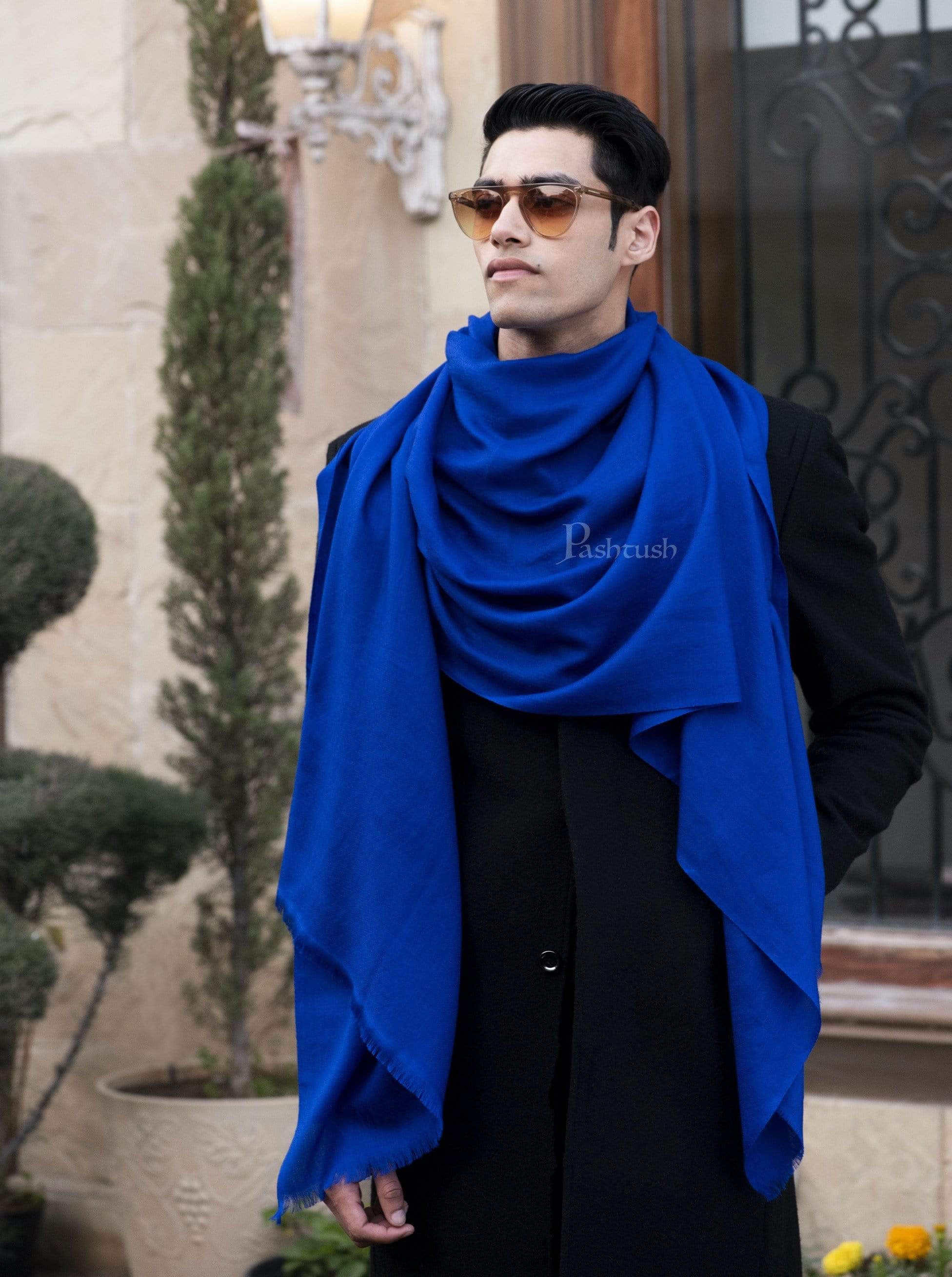 Pashtush Mens Cashmere Wool Scarf, Diamond Weave, Azure Blue - Image 2