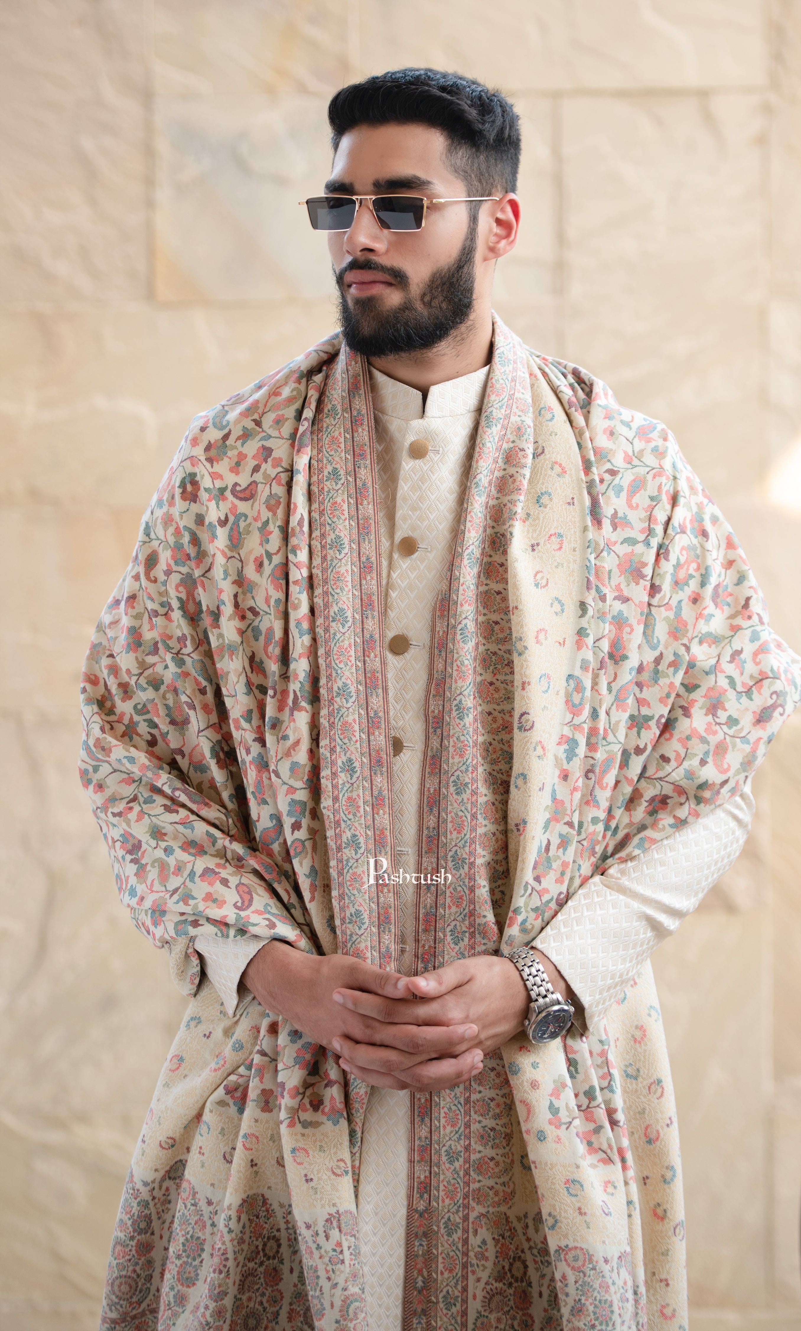 Pashtush Mens Ethnic Shawl, Mens Lohi , Full Size, Fine Wool, With Metallic Weave , Ivory