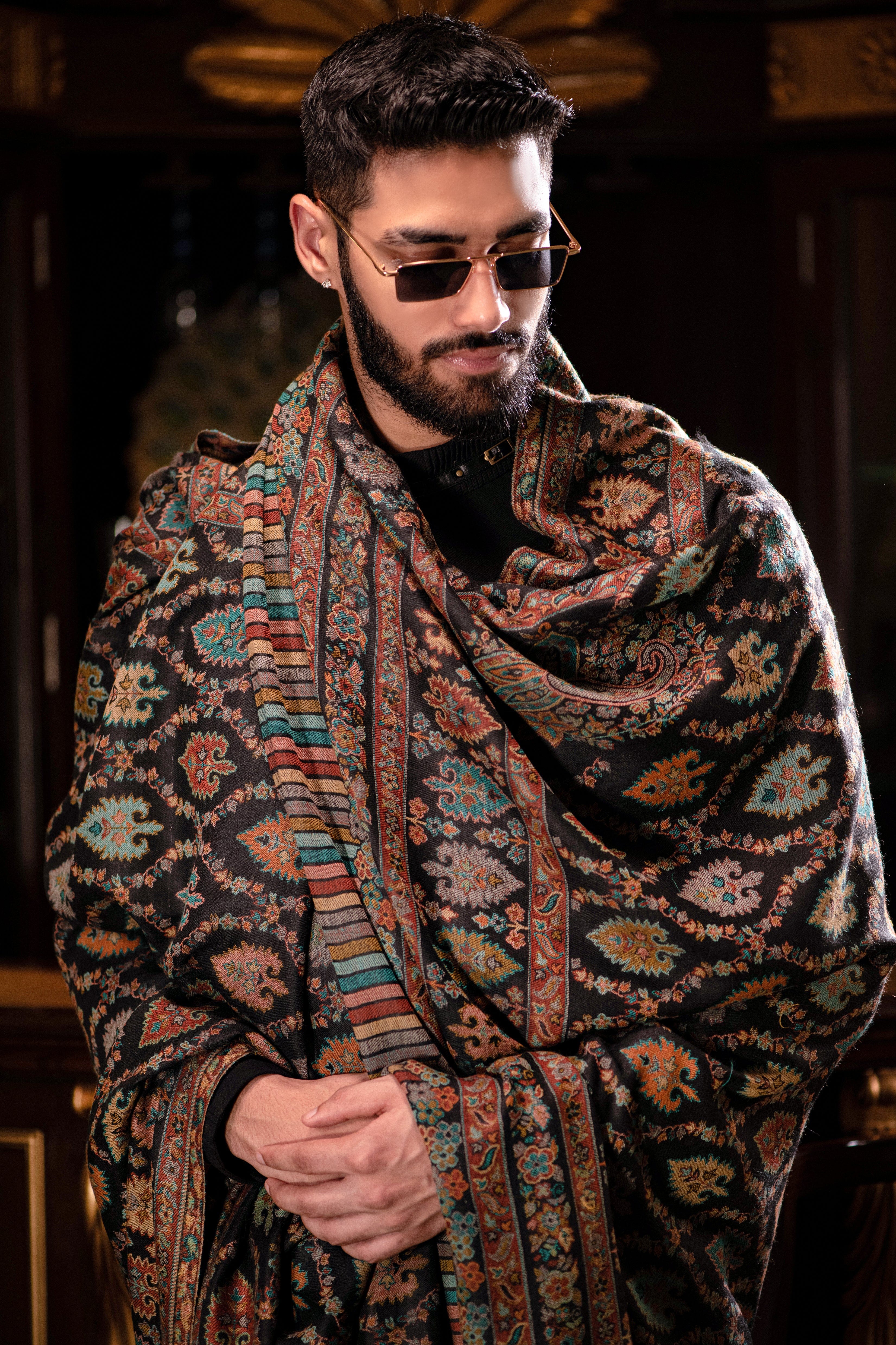 Pashtush mens Extra Fine Wool shawl, Ethnic design, Black - Image 4