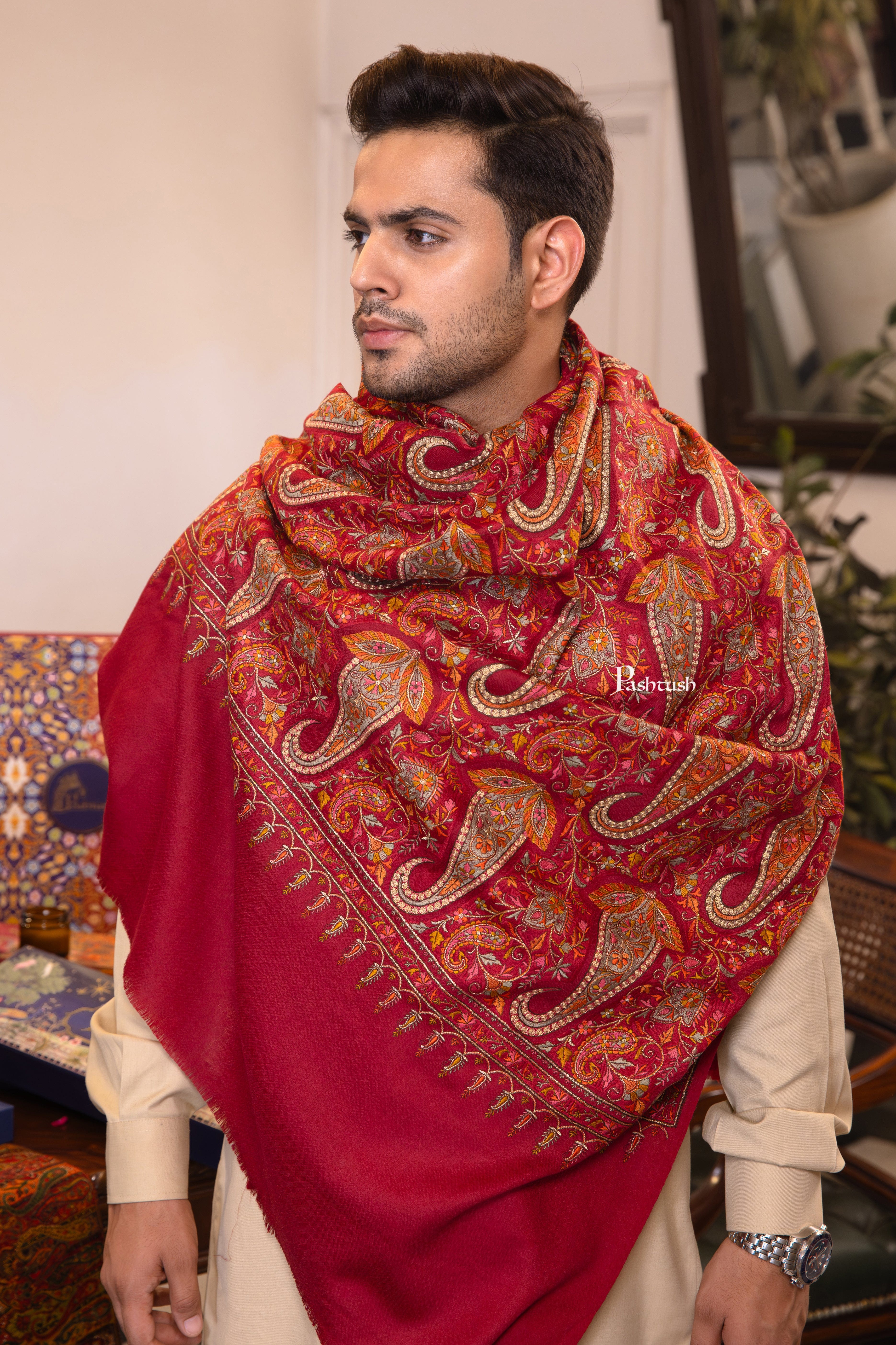 Pashtush Mens Extra Fine Wool Shawl, Paisley Design, Maroon - Image 5