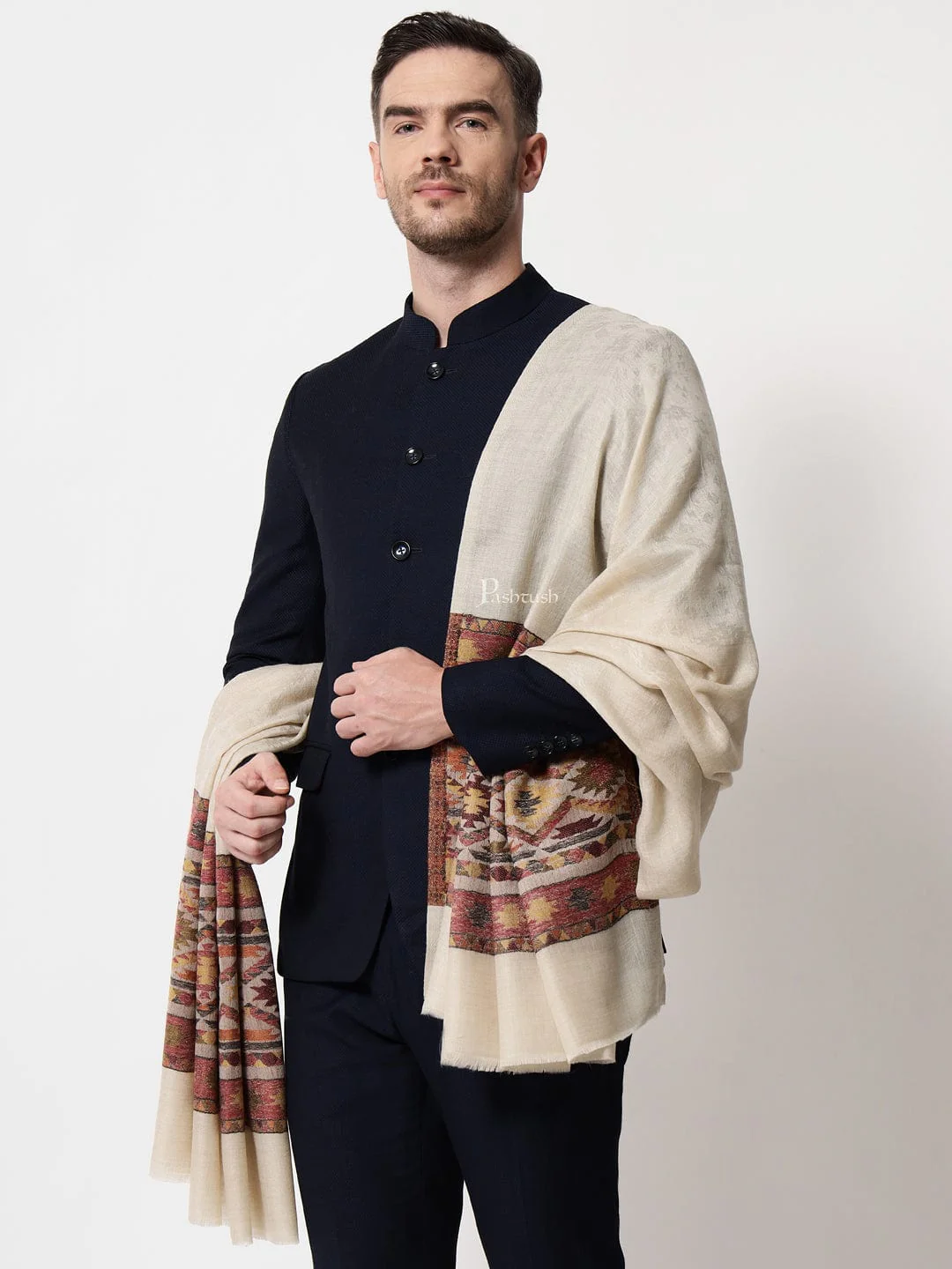 Pashtush mens Extra Fine Wool stole, aztec weave design, Beige - Image 4
