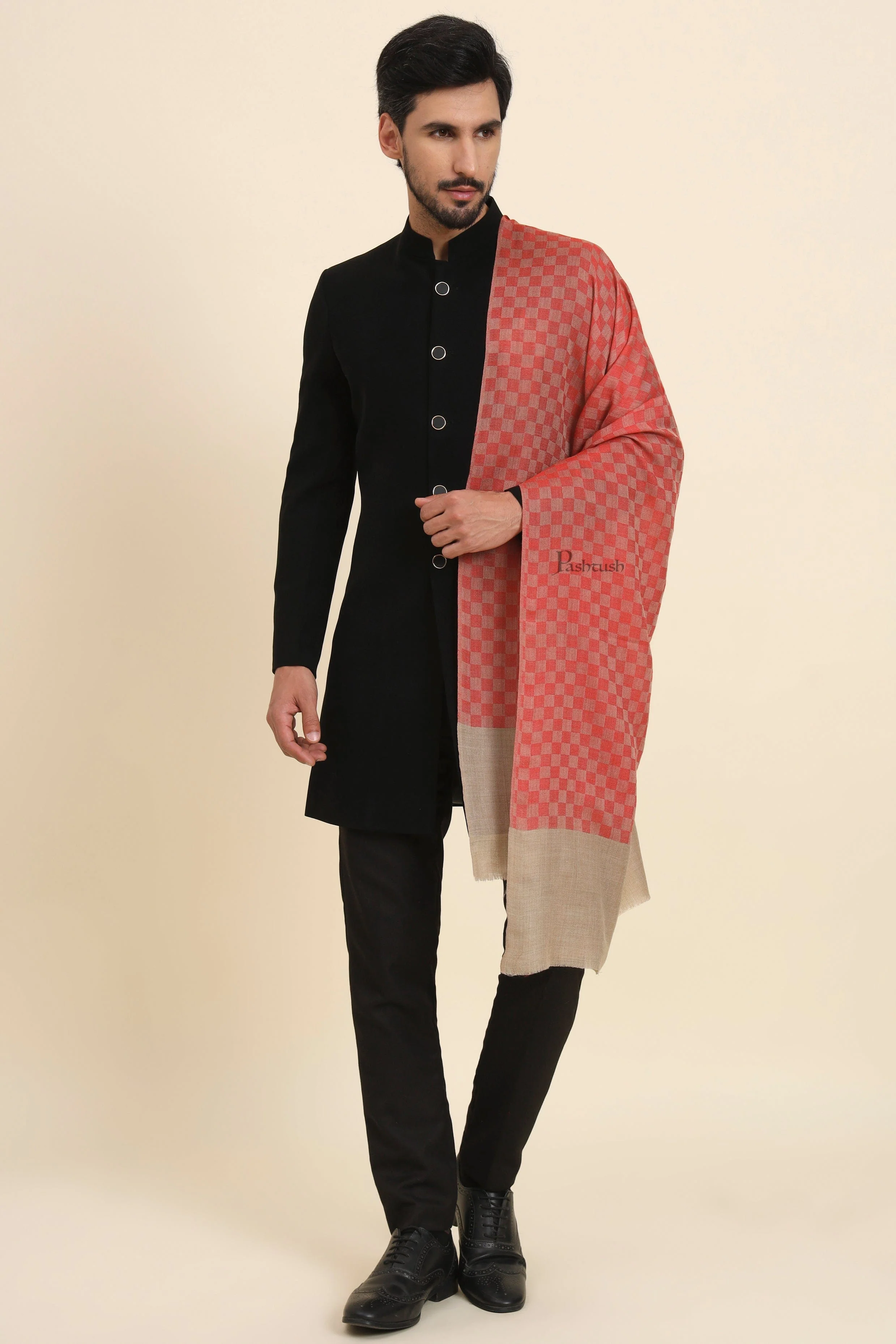 Pashtush Mens Extra Fine Wool Stole, Checkered Design, Red - Image 2
