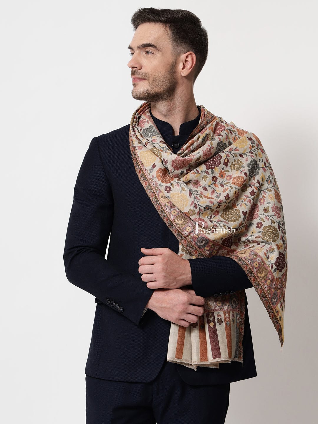 Pashtush mens Extra Fine Wool stole, floral design, Multicolour - Image 3