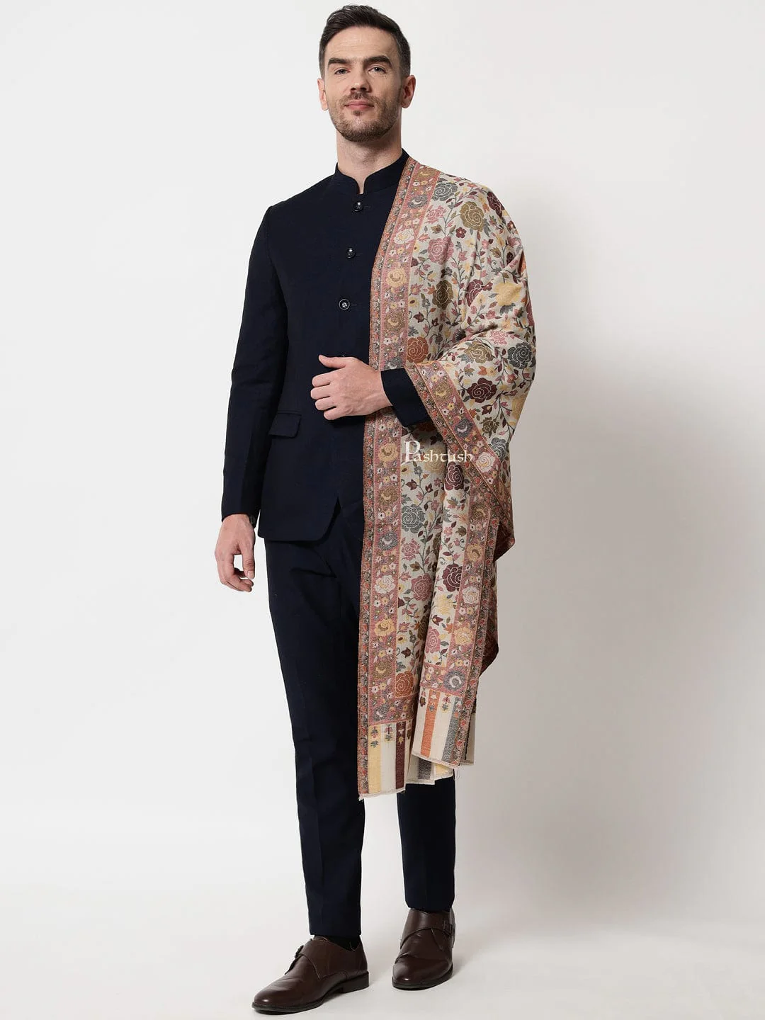 Pashtush mens Extra Fine Wool stole, floral design, Multicolour - Image 5