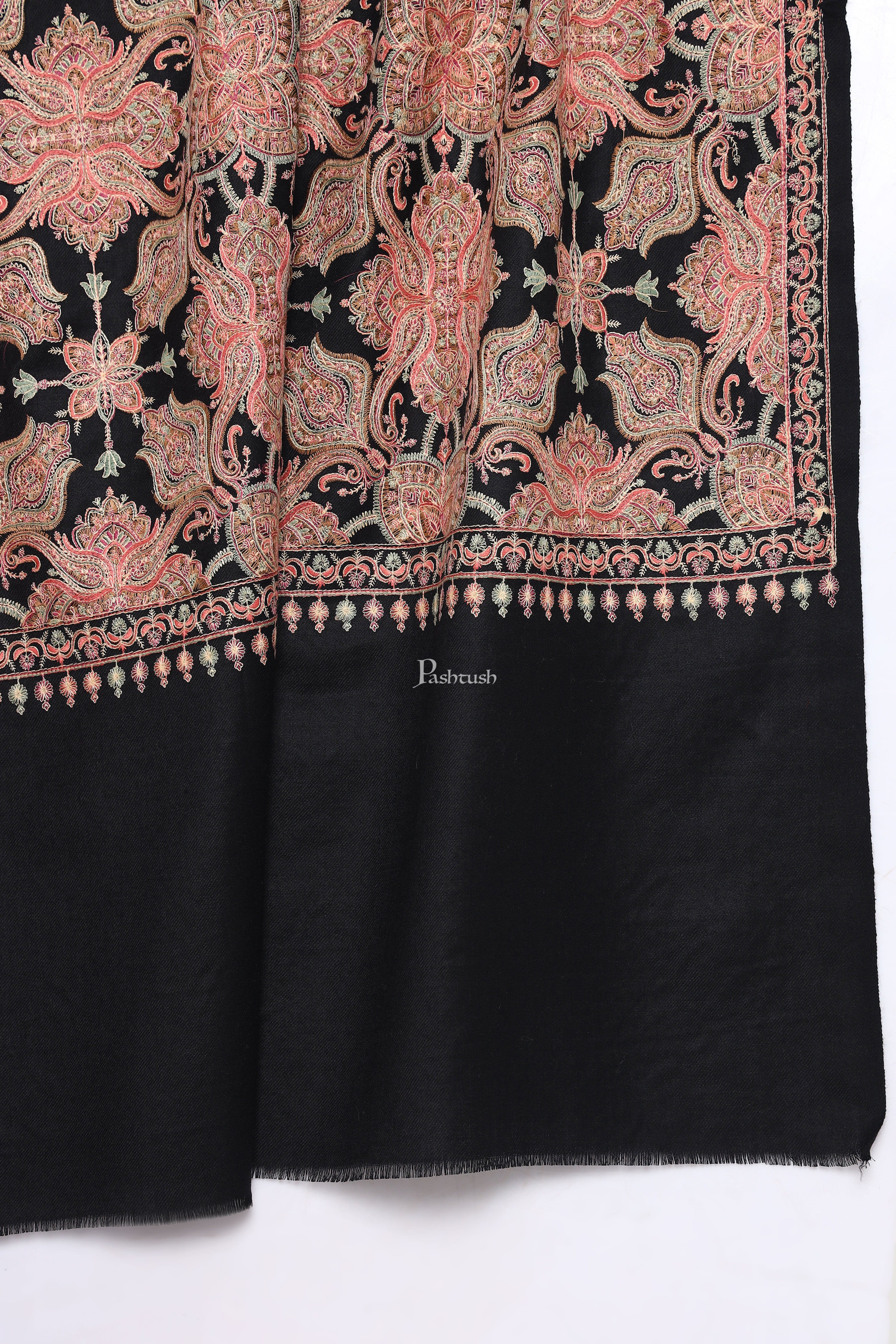 Pashtush Mens Extra Fine Wool Stole, Heavy Jama Jaal Design, Black - Image 3