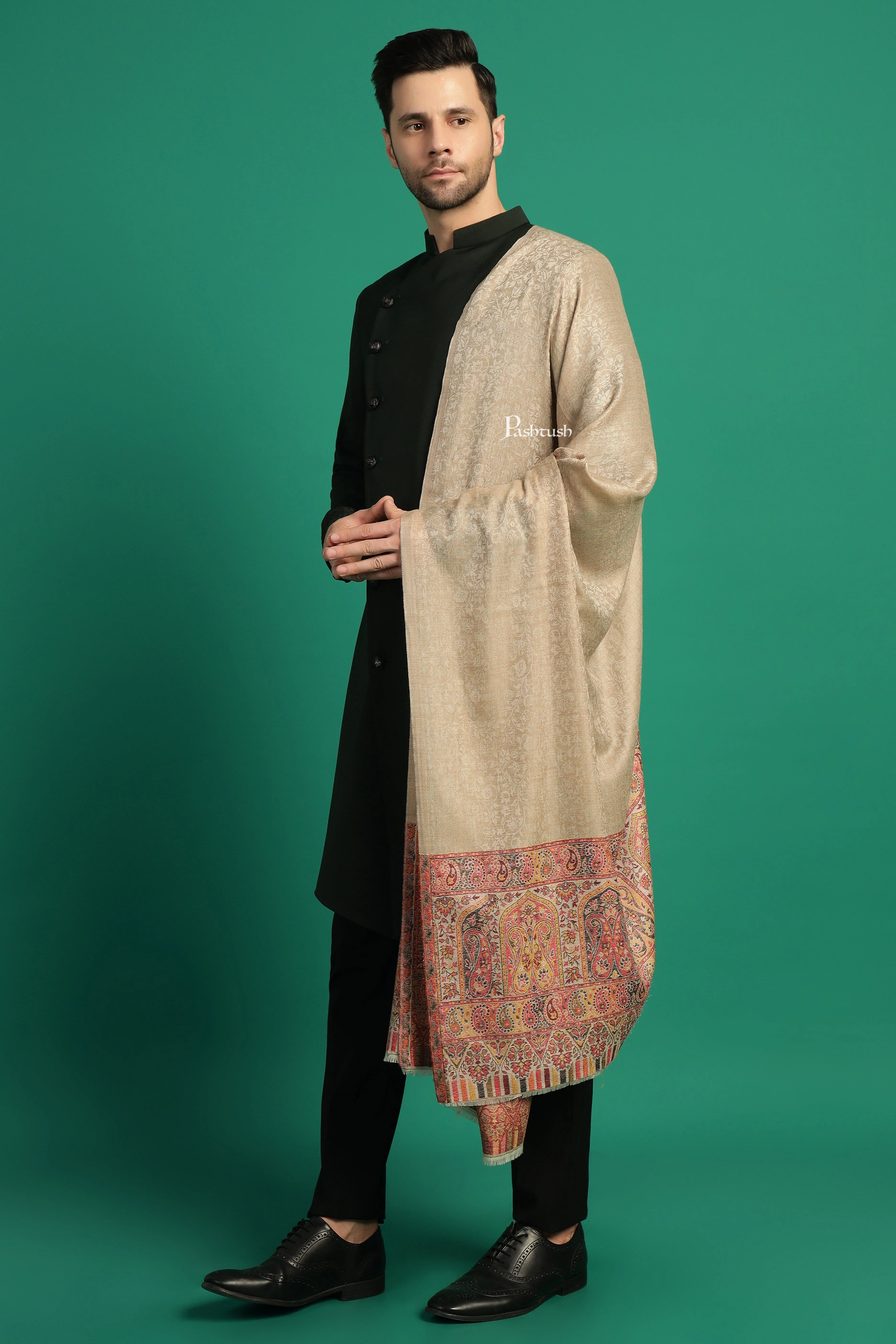Pashtush Mens Extra Fine Wool Stole, Paisley Palla Design, Beige - Image 4