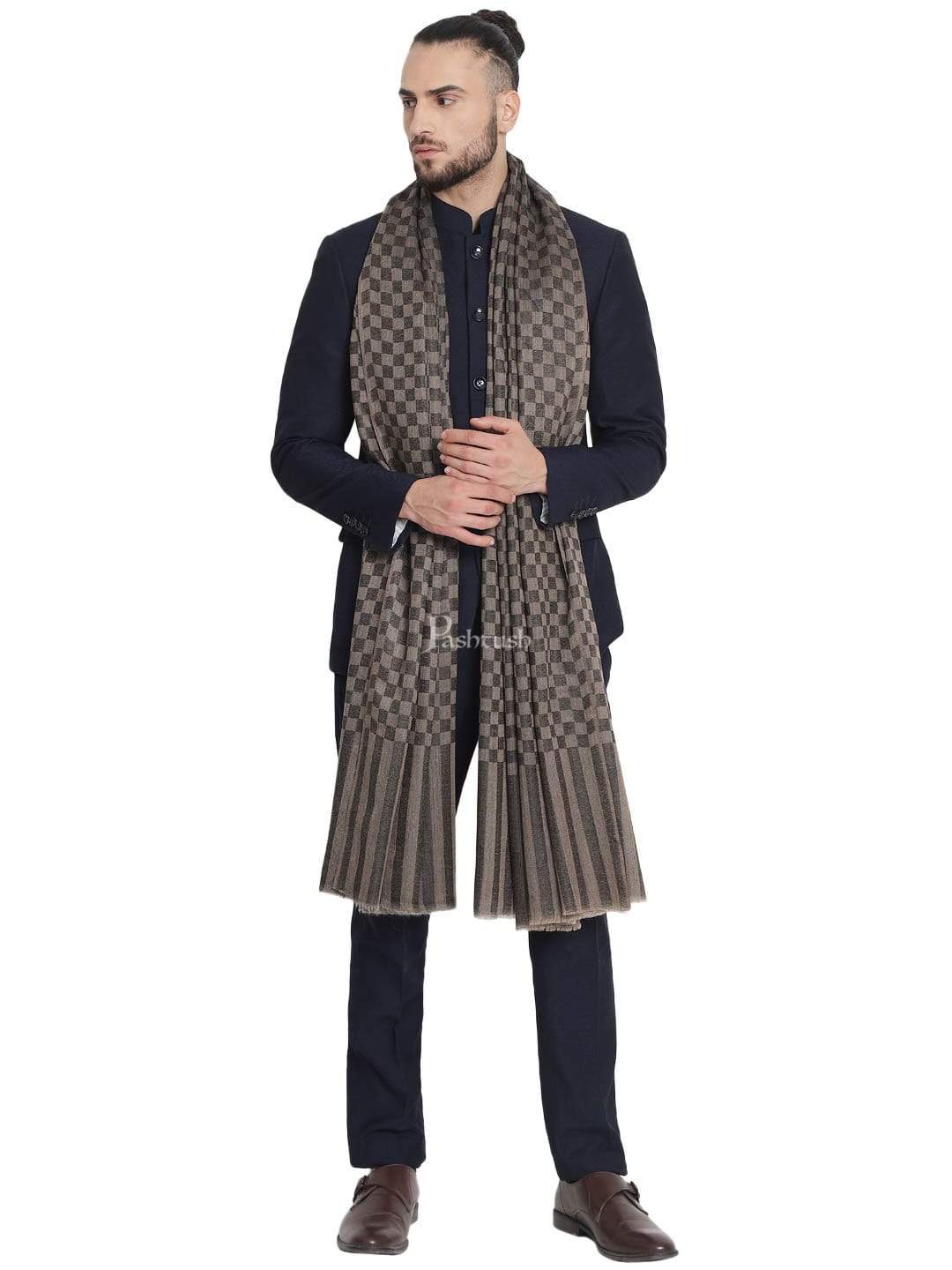 Pashtush Mens Extra Fine Wool Shawl, Soft And Warm, Black, Chess Checks. - Image 3