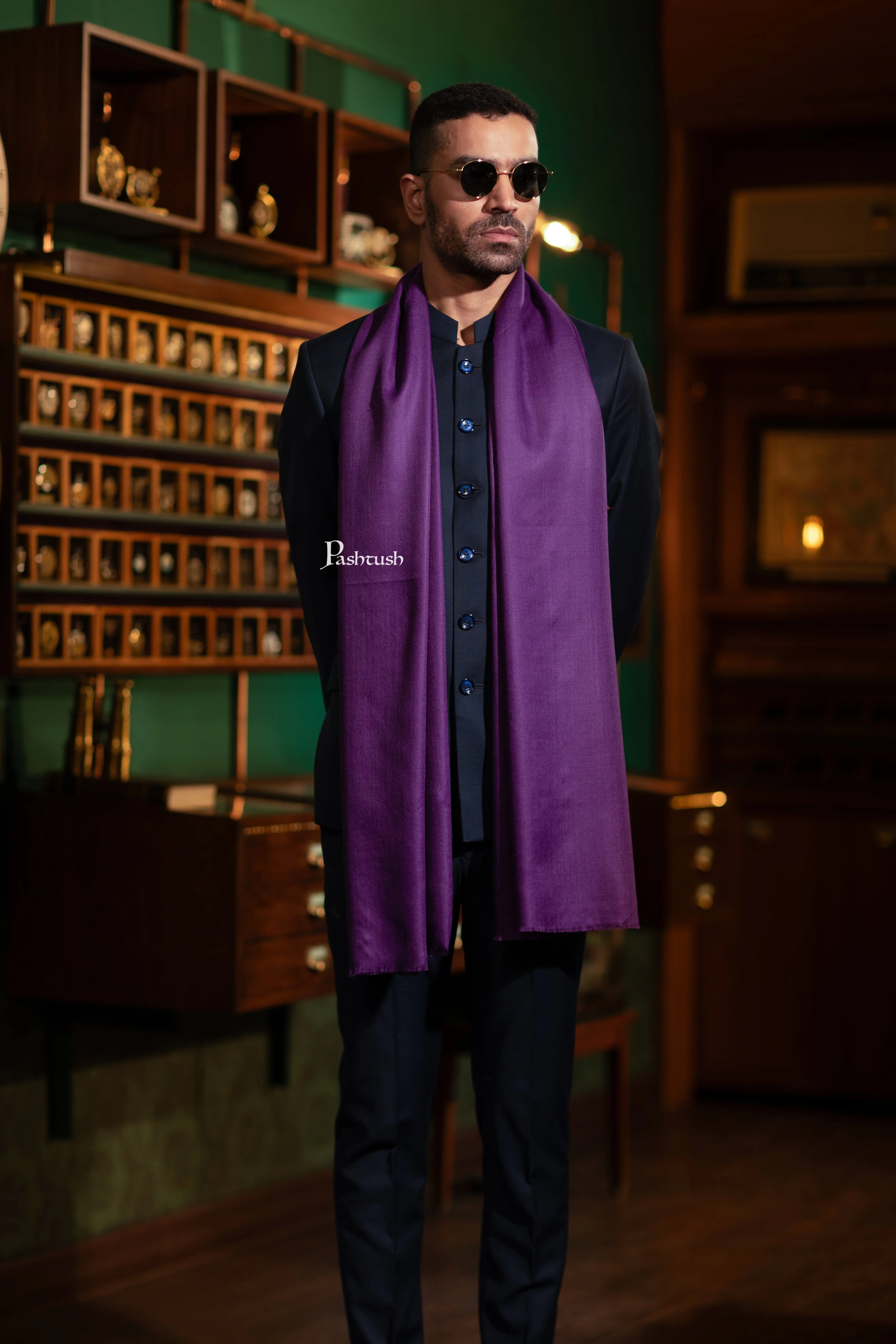 Pashtush Mens Extra Fine Wool Stole, Solid Weave, Purple - Image 3