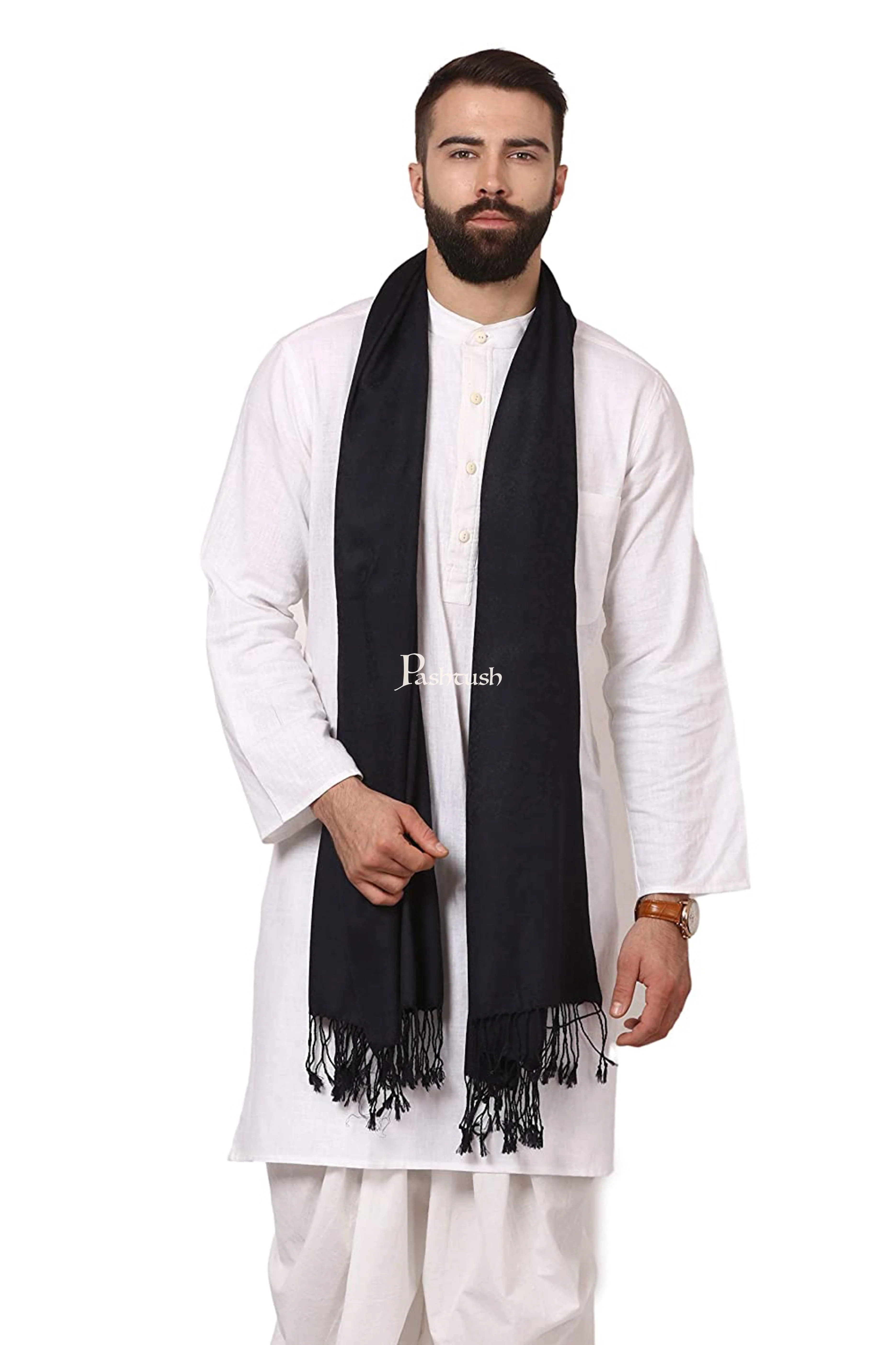 Pashtush Mens Fine Wool Jacquard Muffler, Navy Blue - Image 5