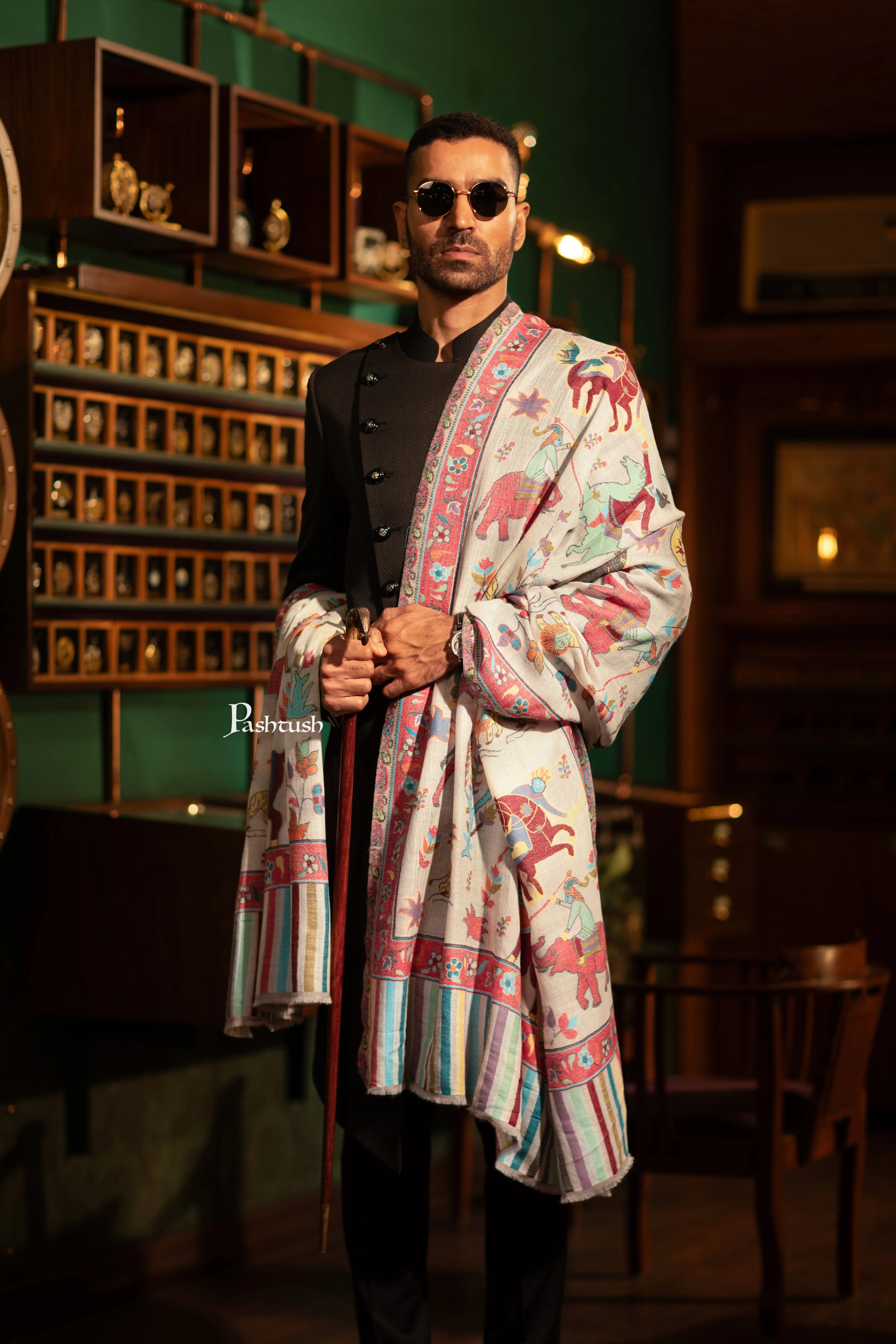 Pashtush Mens Fine Wool Shawl, Woven Shikaardar Story Design, Ivory - Image 4