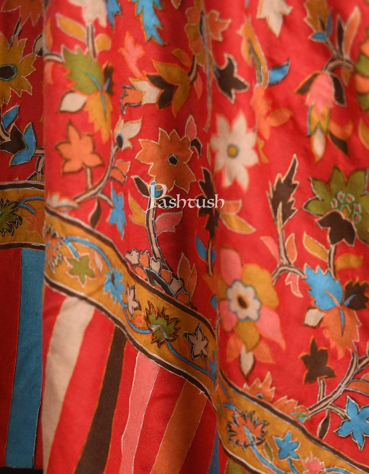 Pashtush Mens Hand Embroidery Kalamkari Stole - Image 8