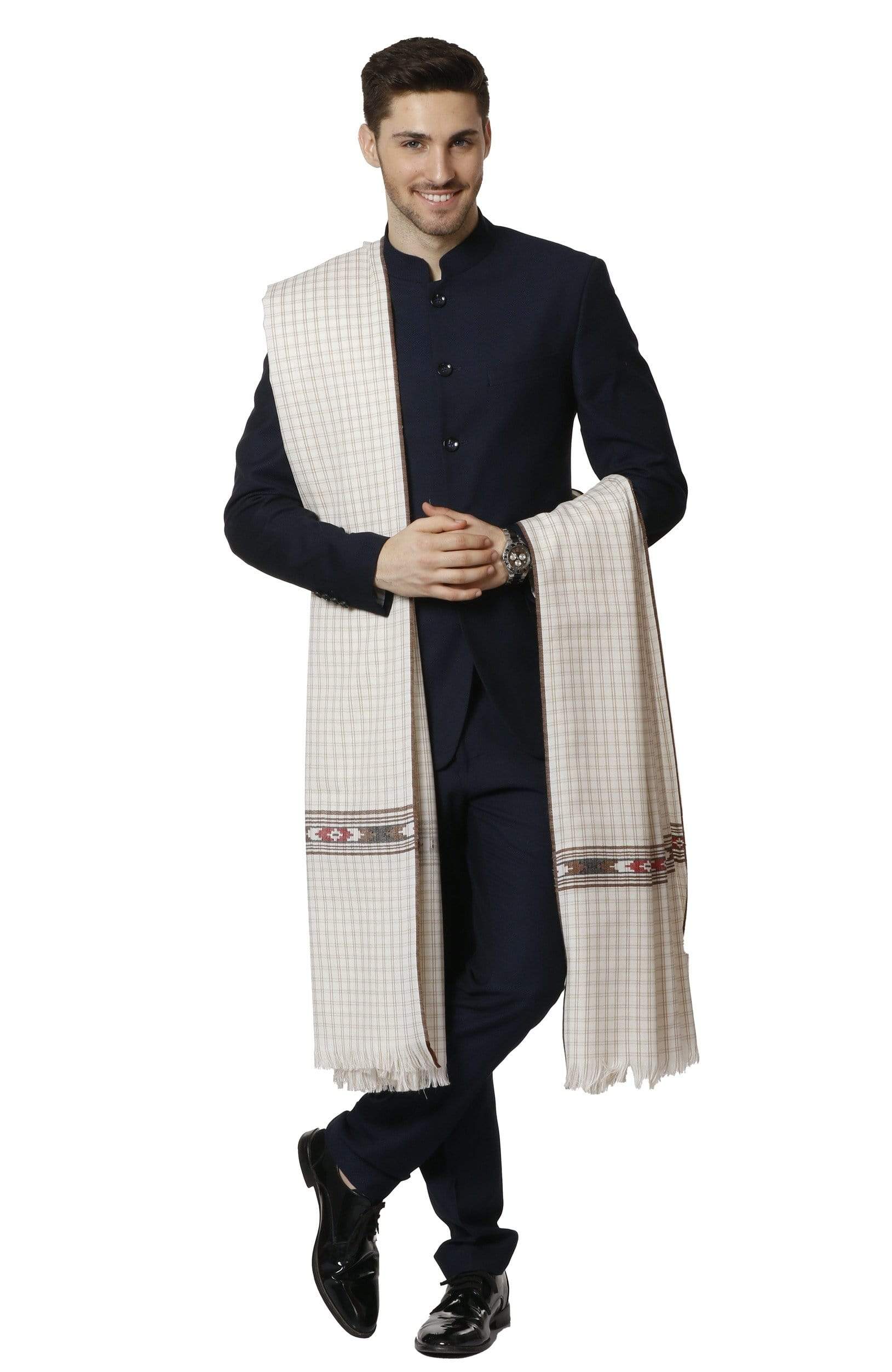 Pashtush Mens Aztec Weave Shawl With Checkered Weave, White - Image 7