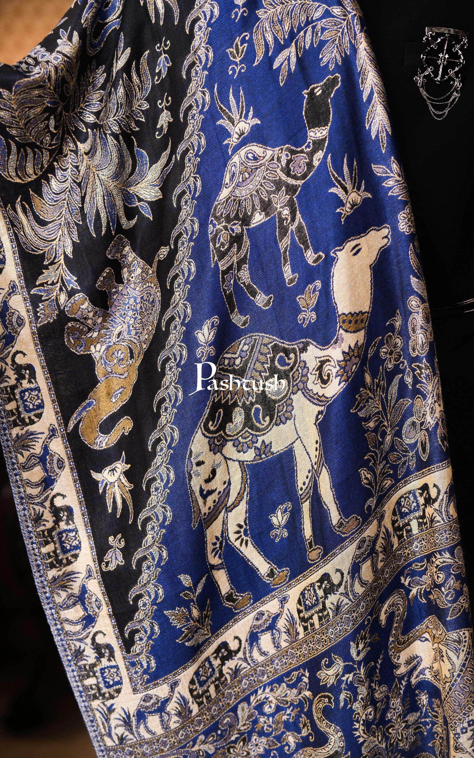 Pashtush Mens Bamboo Reversible Muffler Tribal Elephants - Image 2