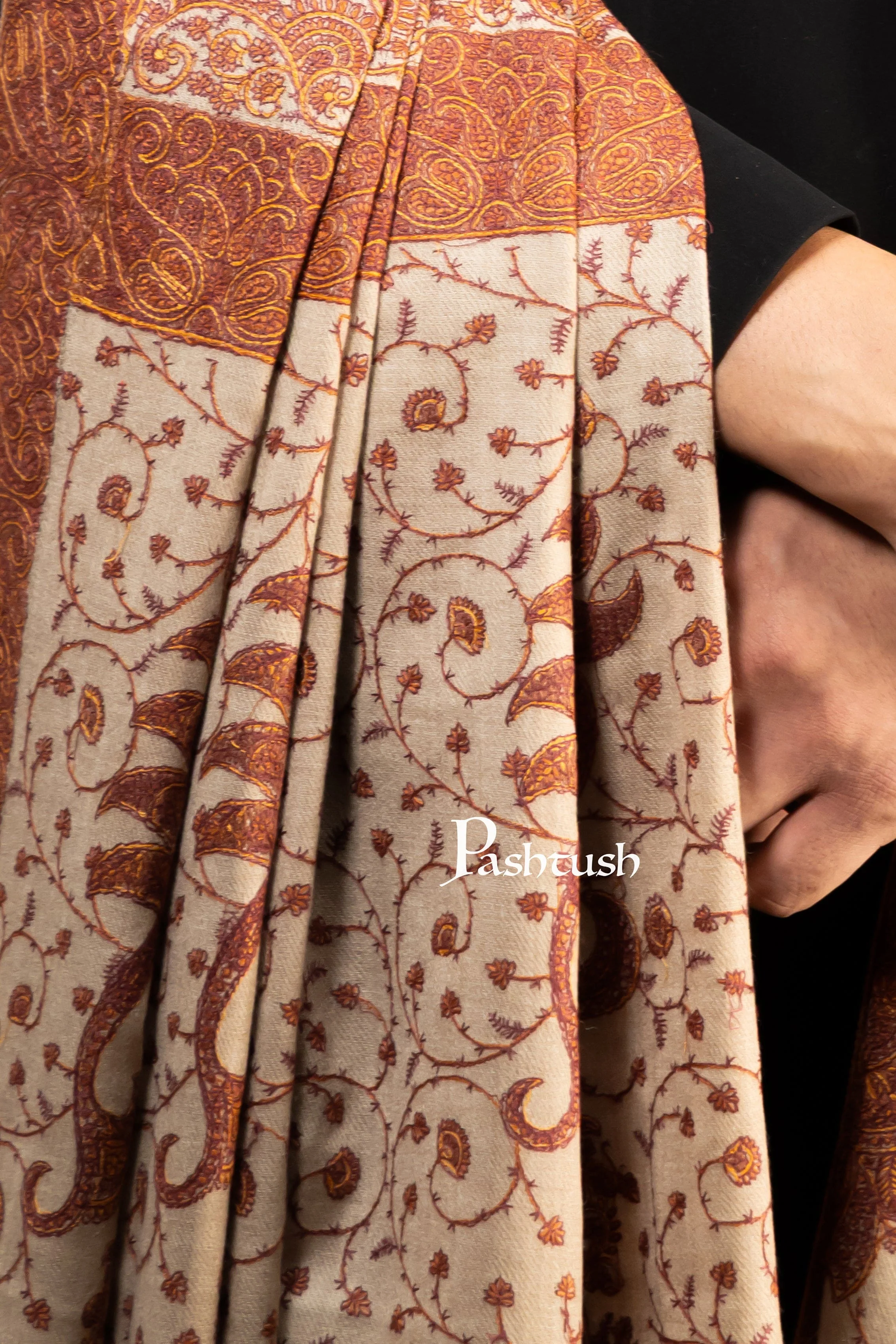 Pashtush Mens Shawl, Fine Wool, Full Size, Palla Embroidery, Taupe - Image 3