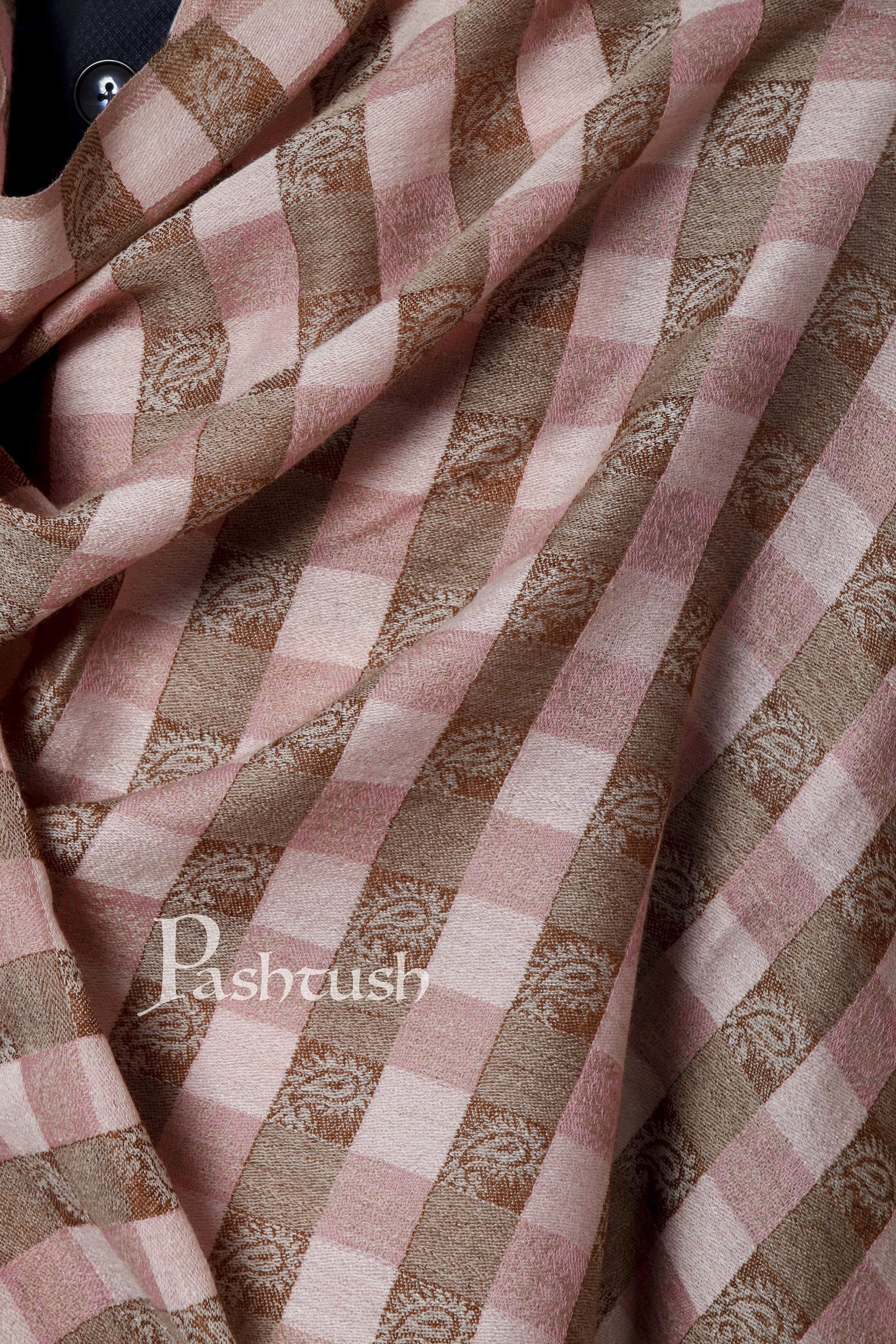 Pashtush Mens Fine Wool Checkered Stole, Roseo Beige - Image 6