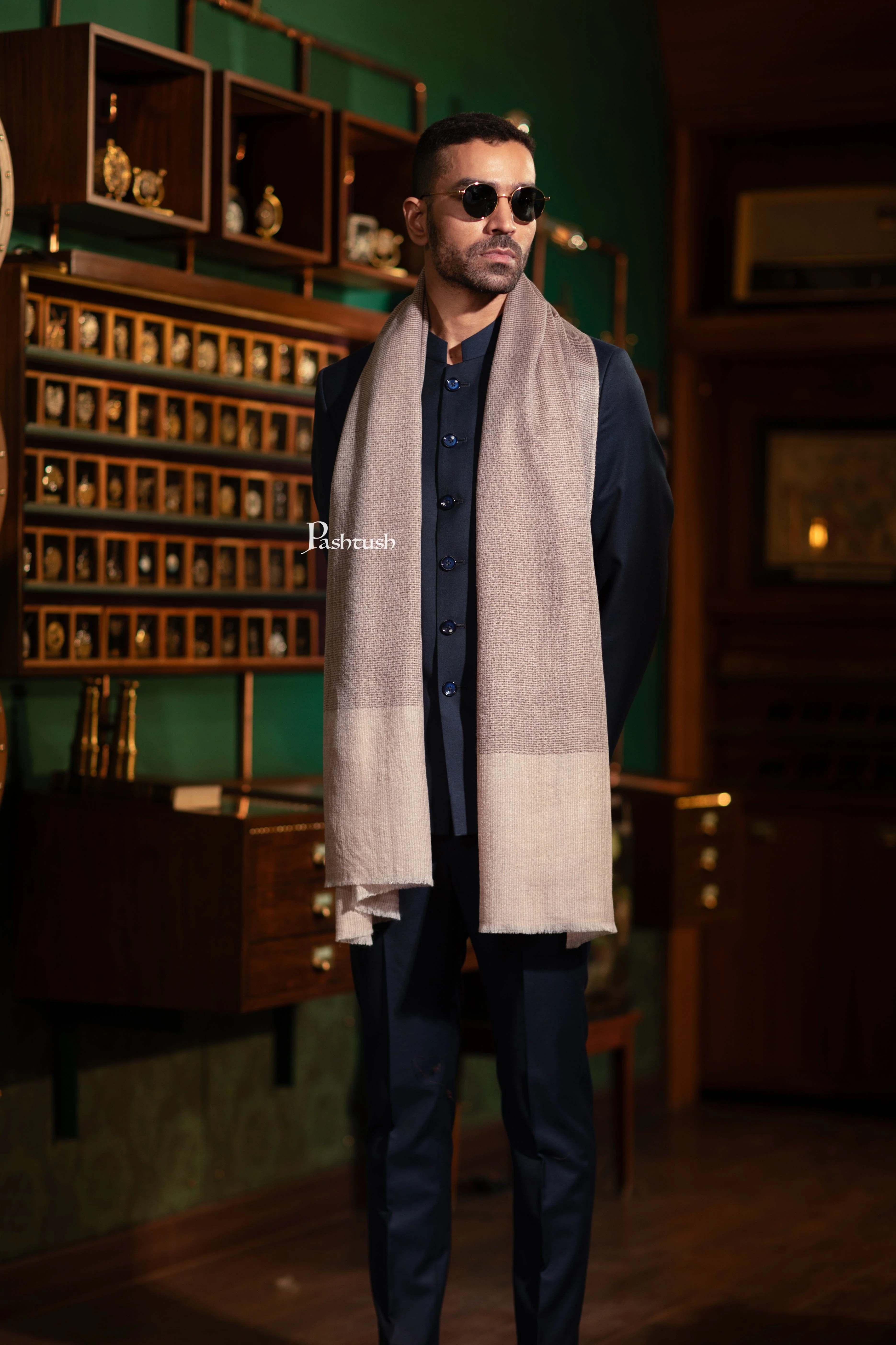 Pashtush Mens Stole, Extra Fine Silk Wool , Houndstooth Weave, Sahara - Image 2