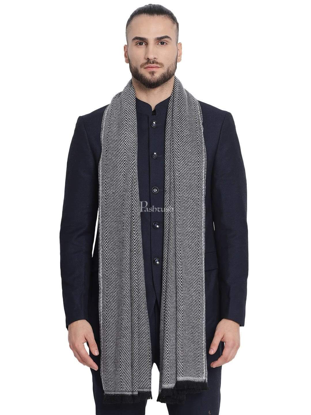 Pashtush Mens Thick And Warm Woollen Stole, Smoked Grey - Image 4