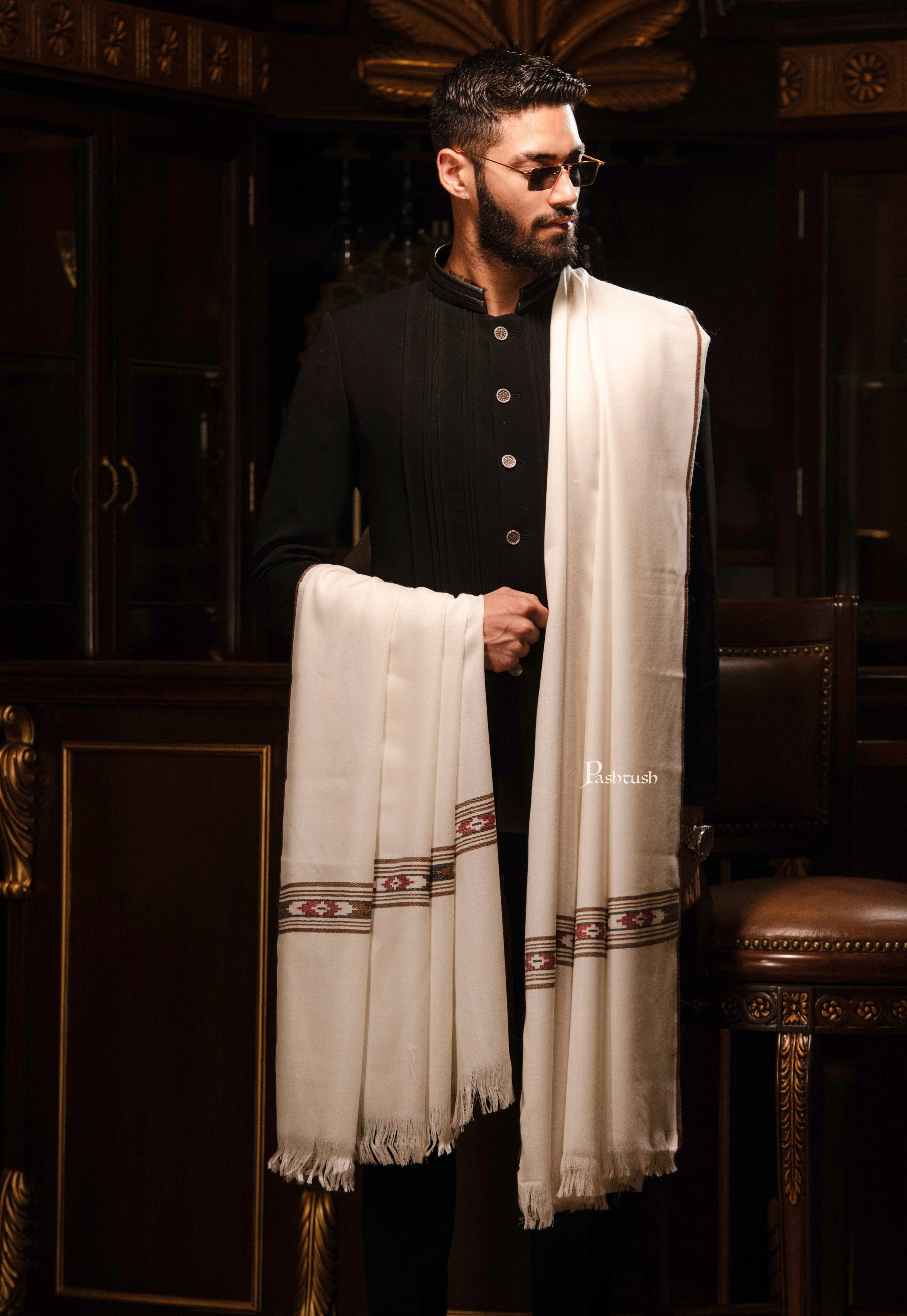 Pashtush Mens Woven Aztec Design Shawl, Fine Wool, Ivory - Image 4
