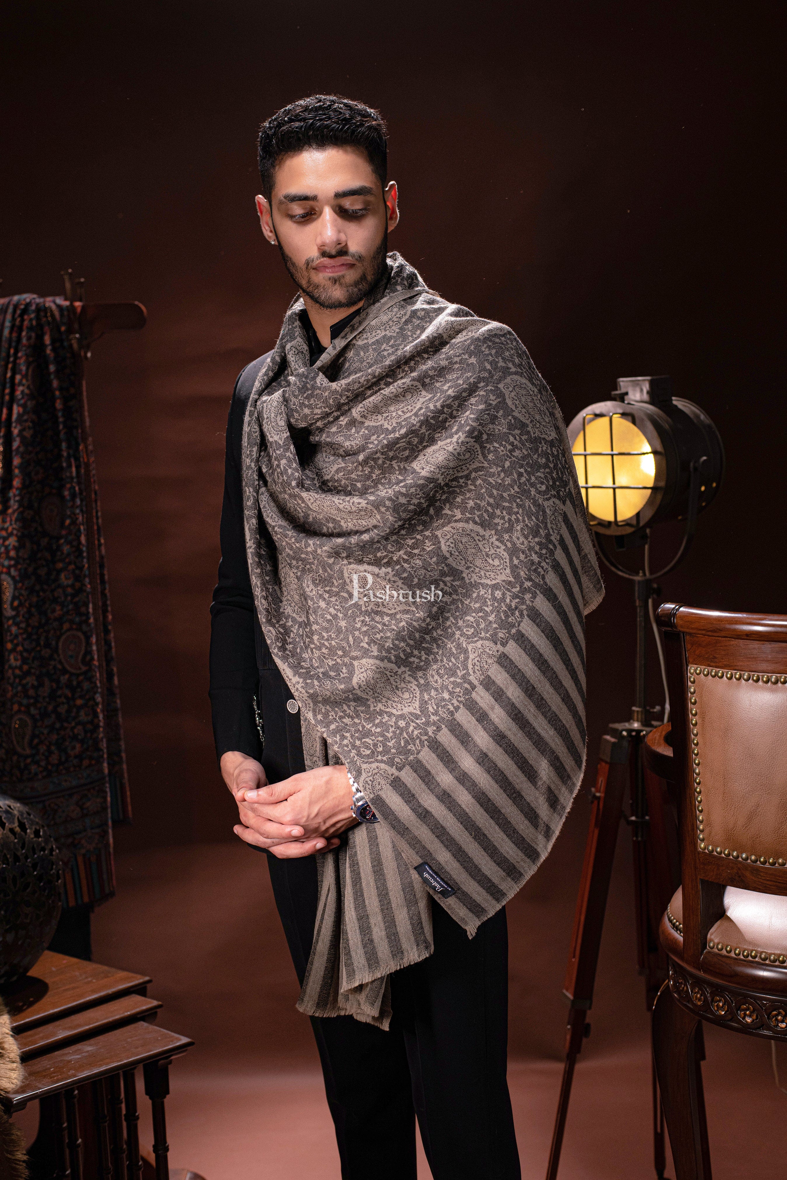 Pashtush Mens Woven Extra Fine Wool Cashmere Handfeel Stole, Black - Image 2