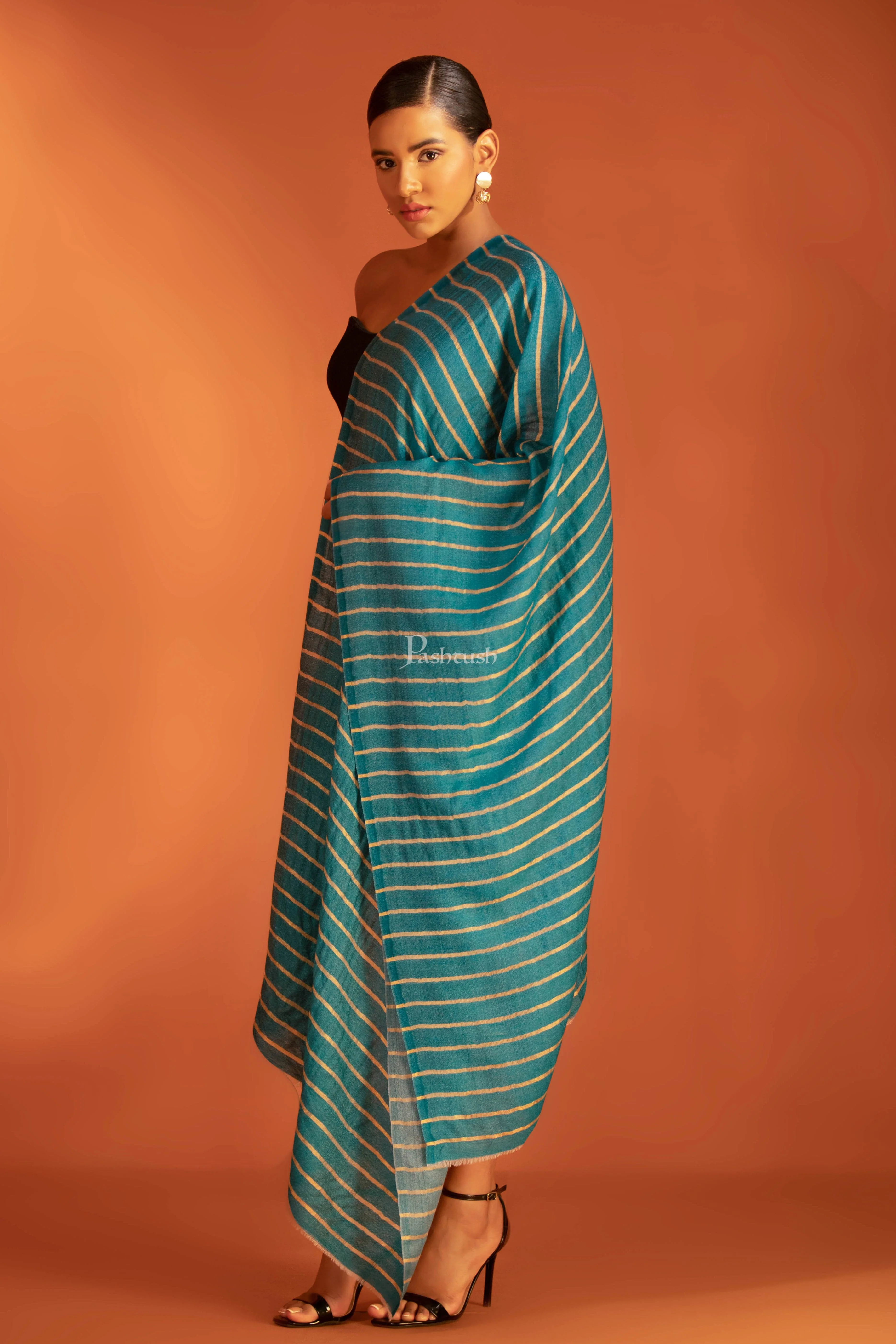 Pashtush Twilight Stole, With Woven Metallic Thread, Silk Wool, Blue and gold - Image 3