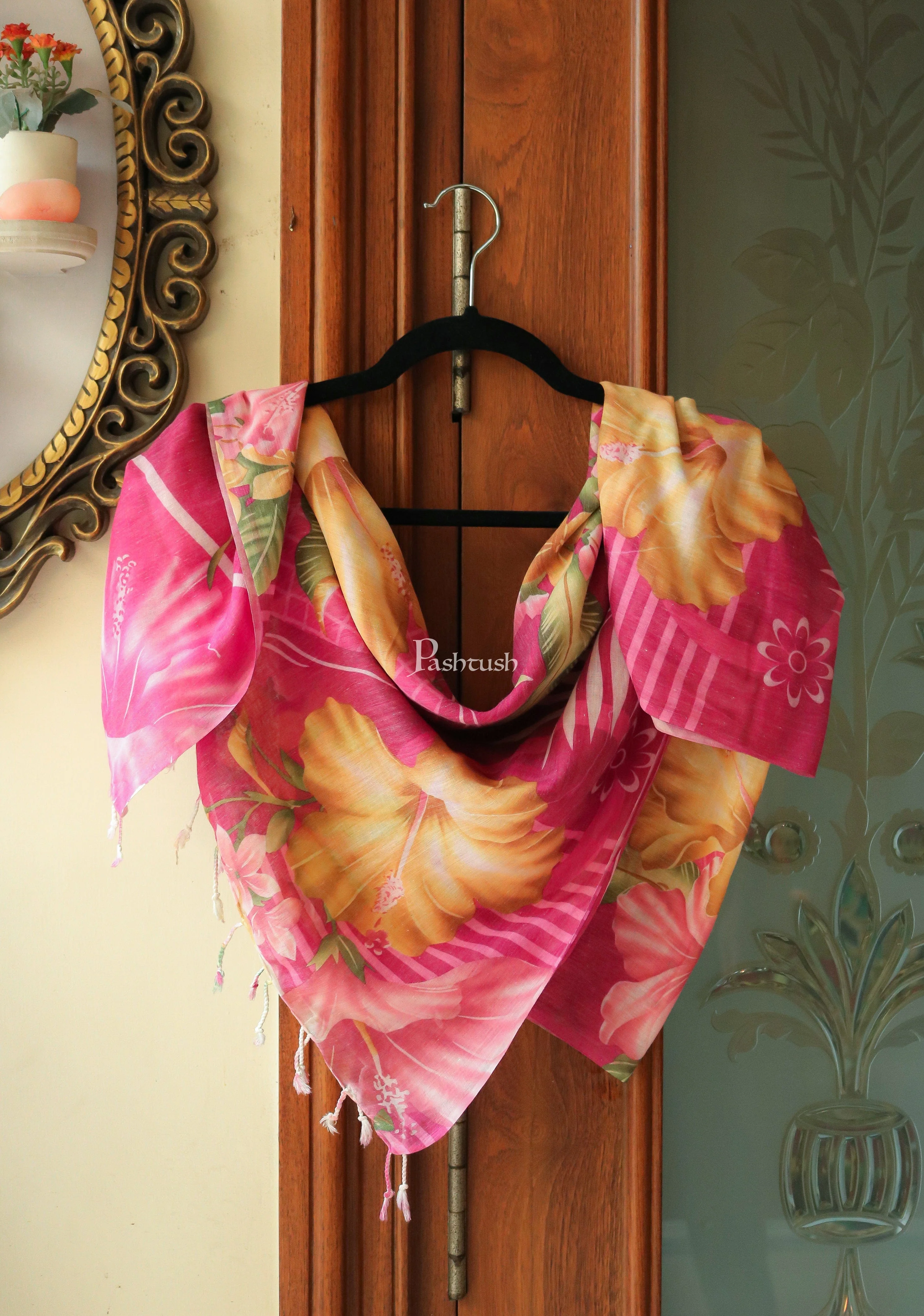 Pashtush women stole, Floral Fashion design, Multicolour - Image 2